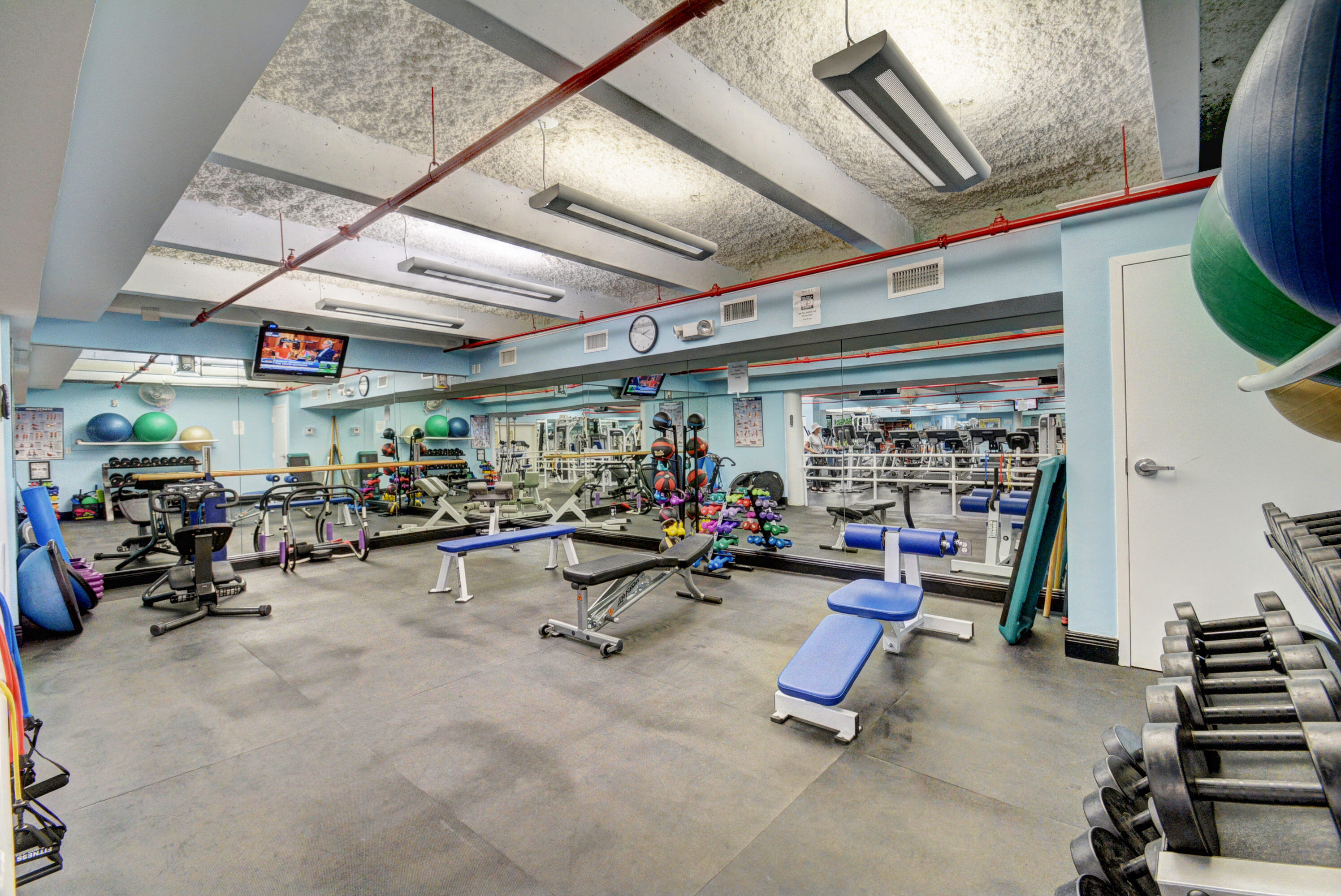 YACHT & RACQUET CLUB OF BOCA RATON CONDO - Residential