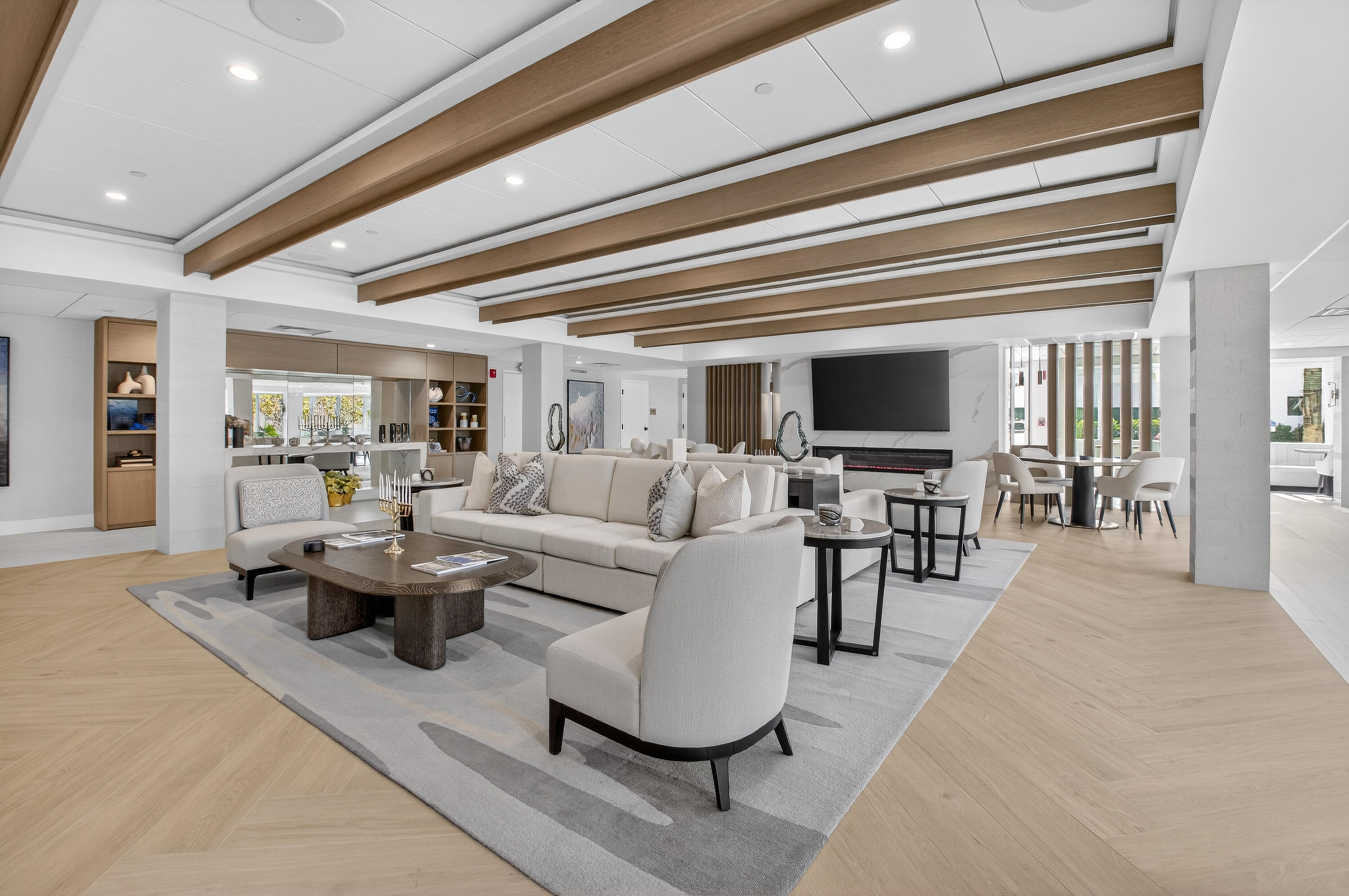 YACHT & RACQUET CLUB OF BOCA RATON CONDO - Residential