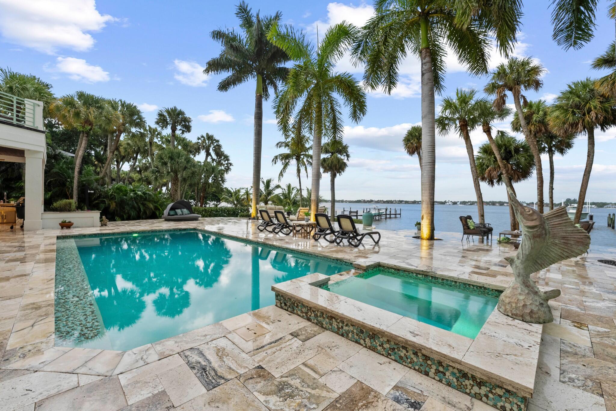 RIDGELAND - Residential