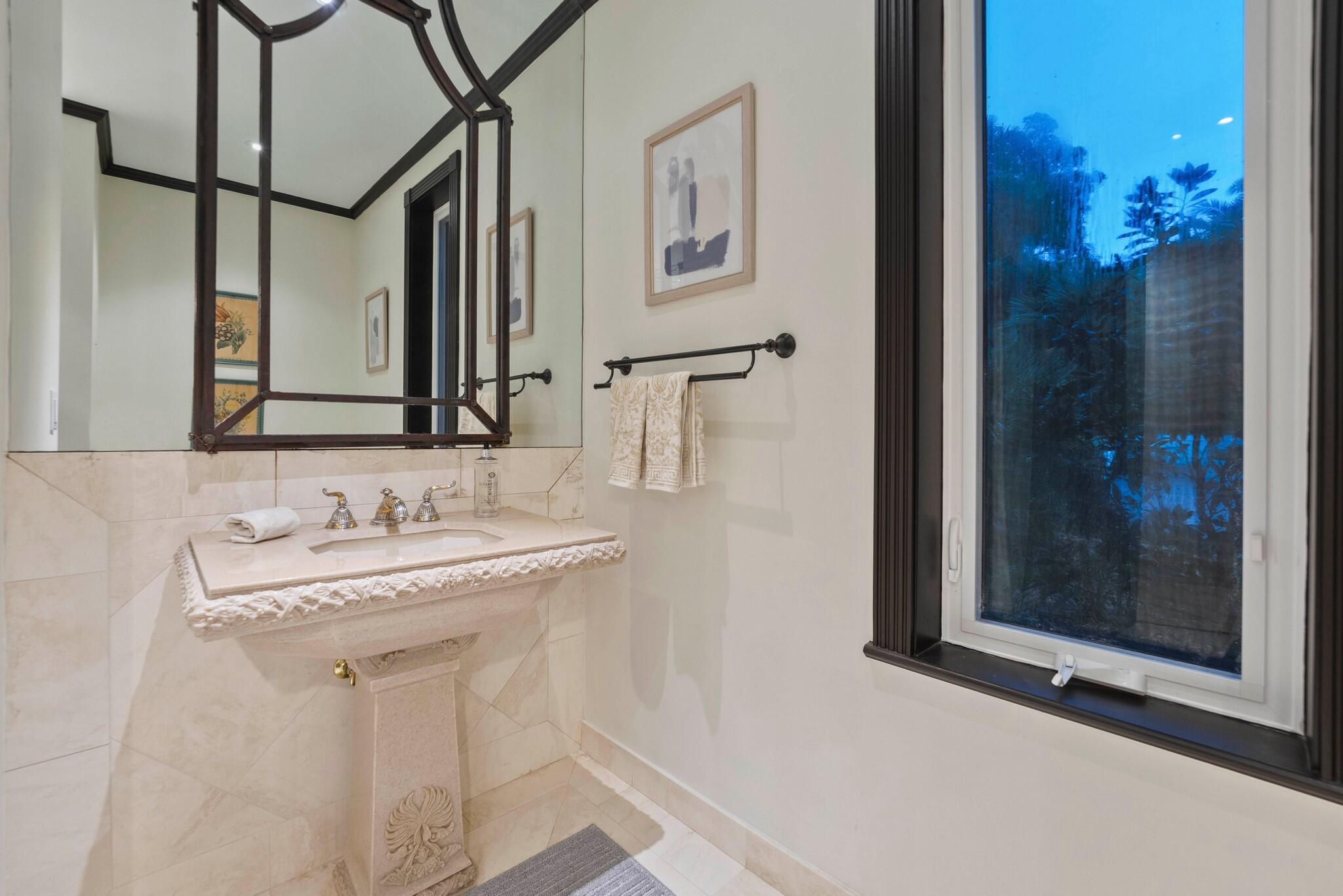 RIDGELAND - Residential