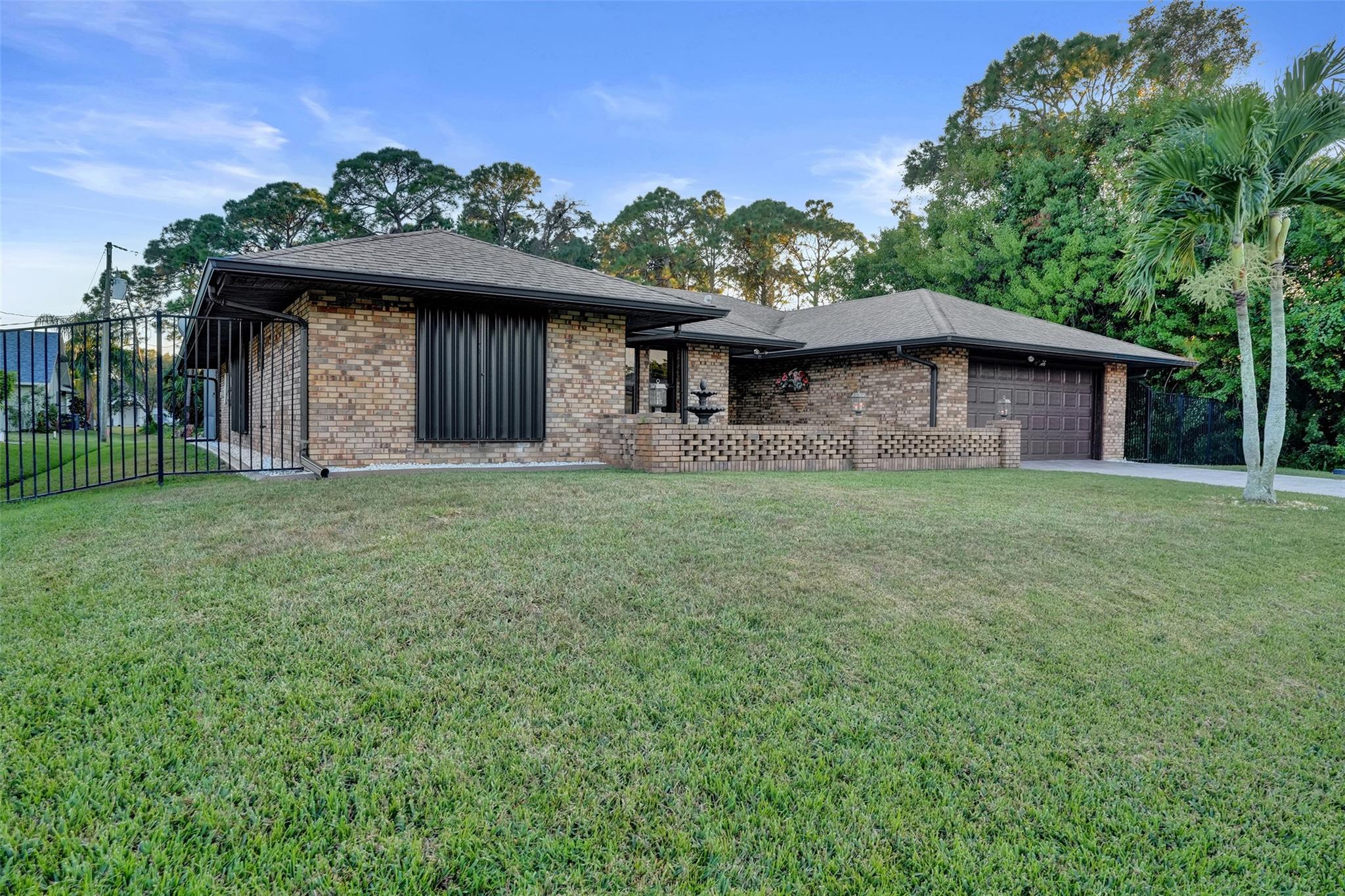 PORT ST LUCIE SECTION 3 - Residential