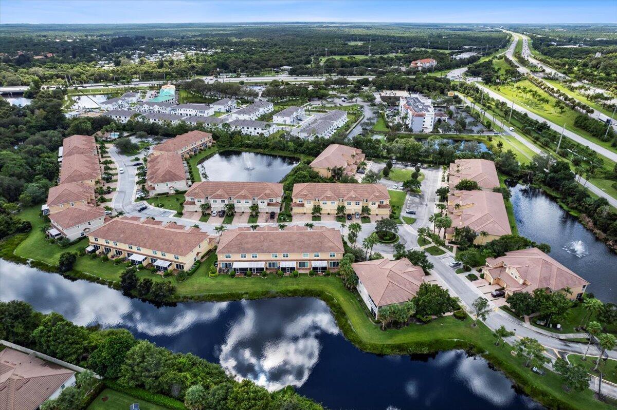 RIVER GLEN - Residential