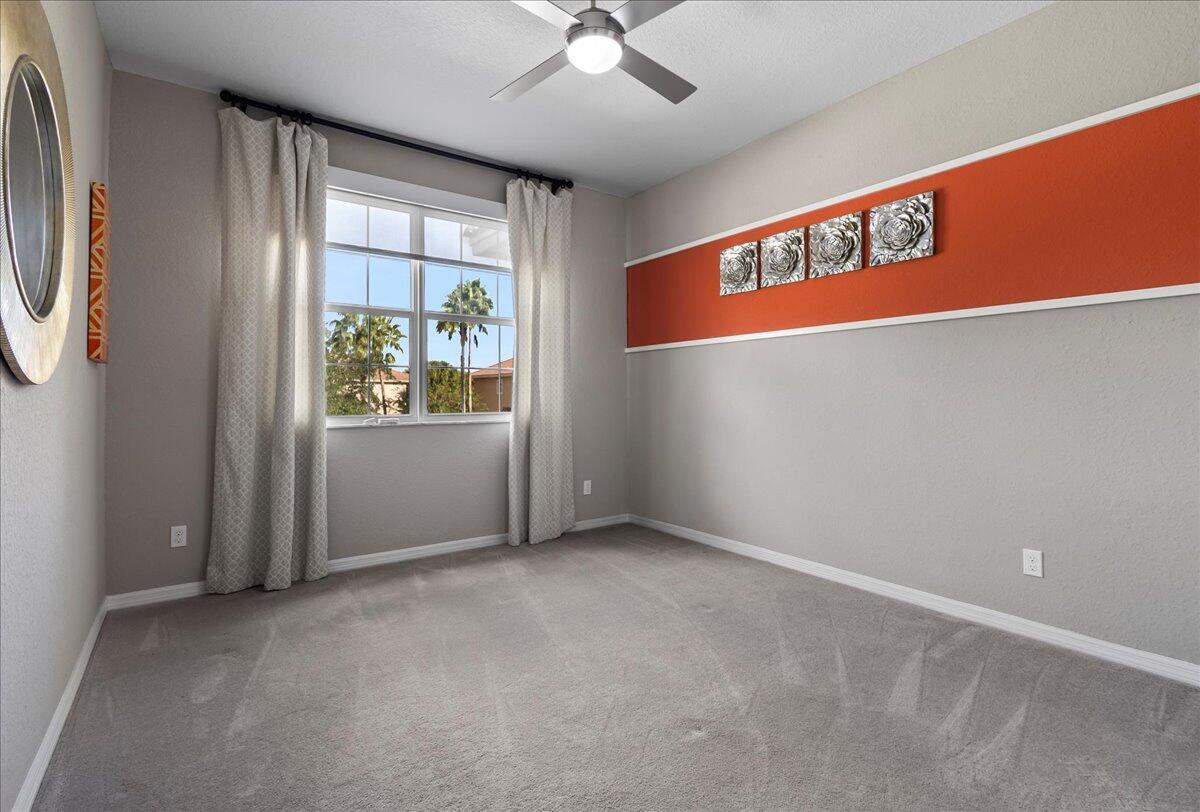 RIVER GLEN - Residential