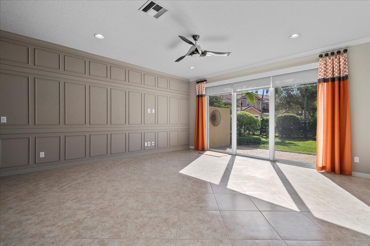 RIVER GLEN - Residential
