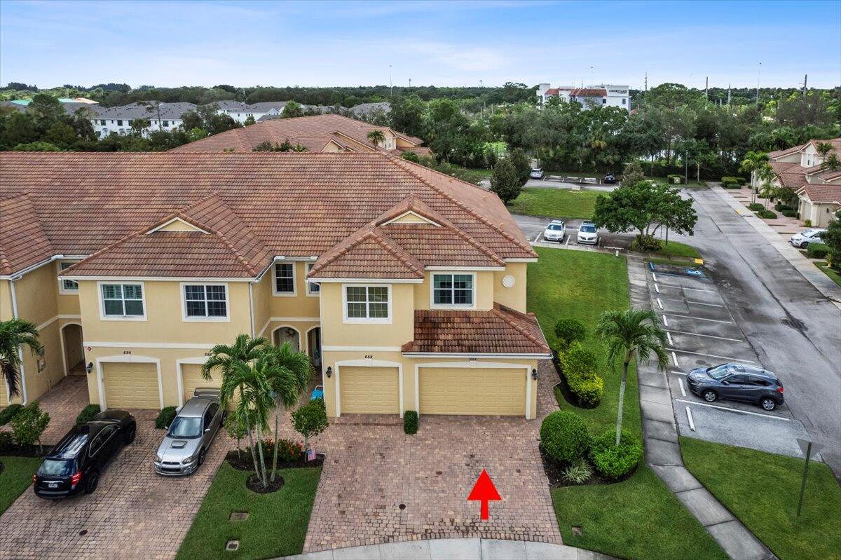 RIVER GLEN - Residential
