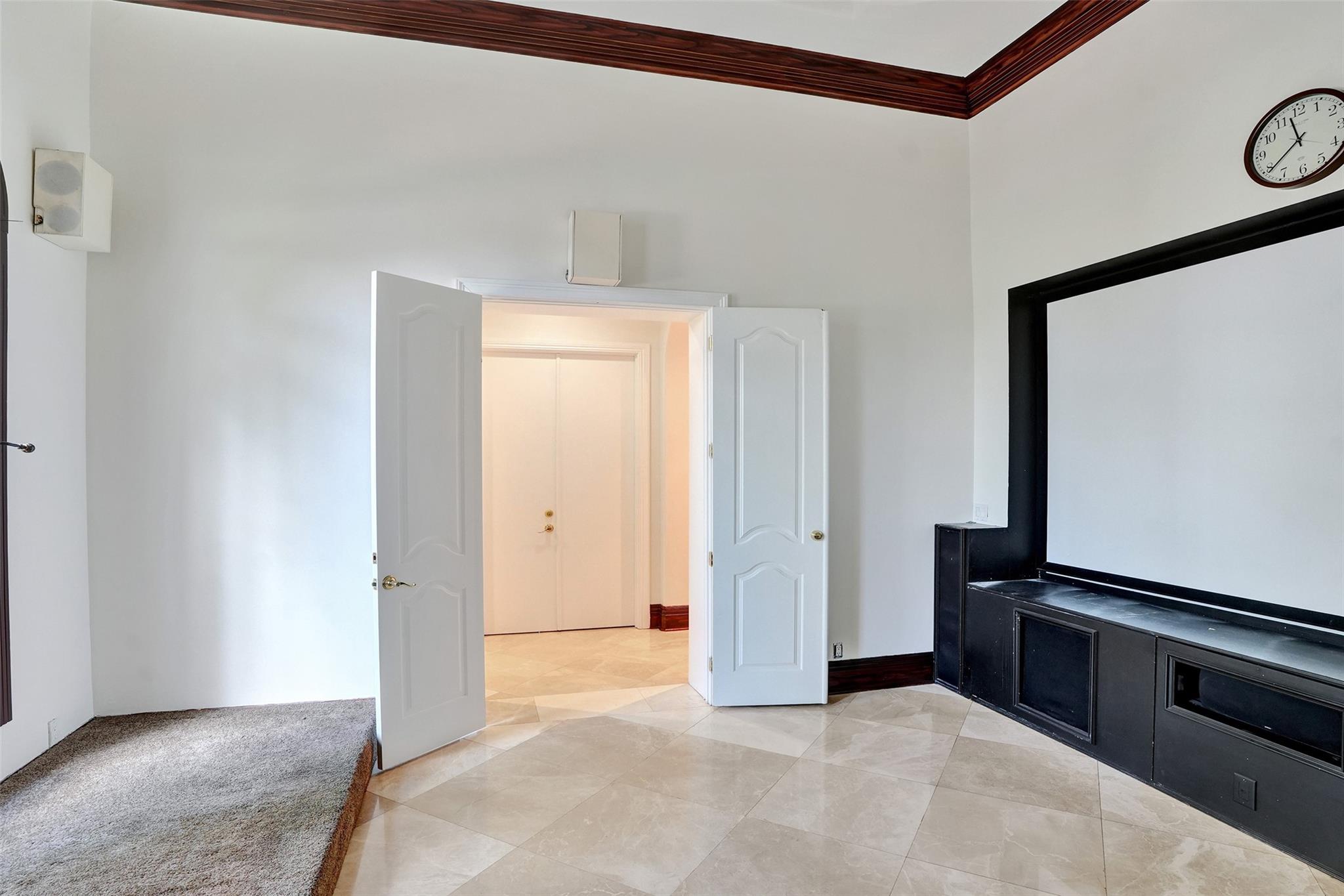 Rio Poco - Residential