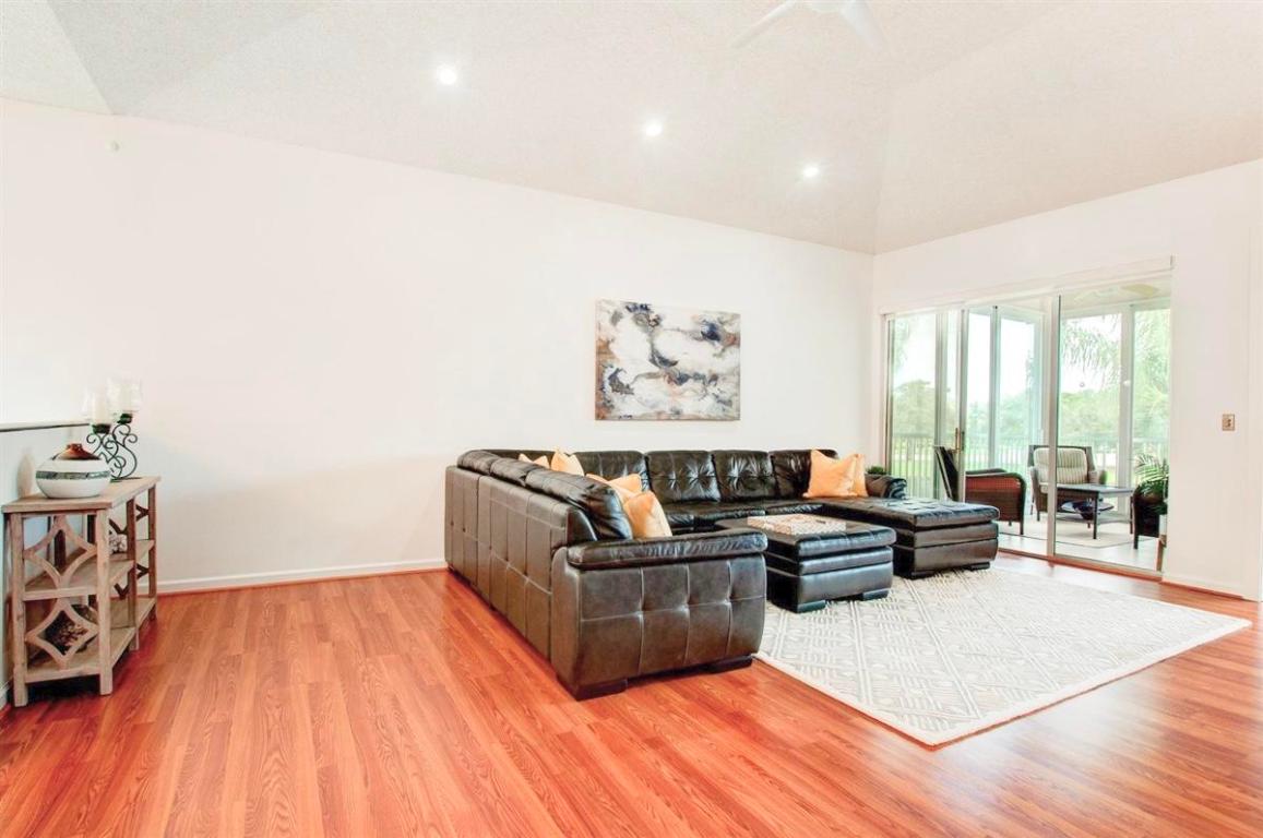 CATALINA / POLO CLUB - Residential