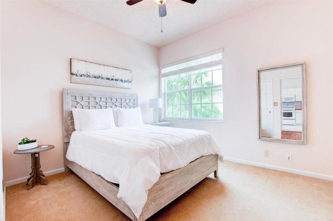 CATALINA / POLO CLUB - Residential