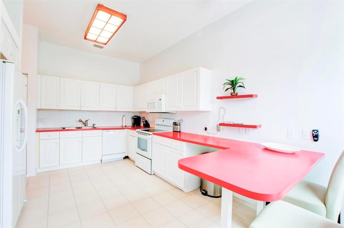 CATALINA / POLO CLUB - Residential