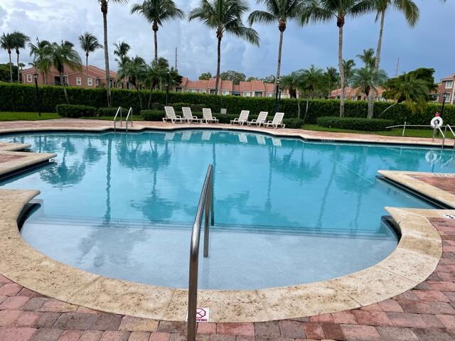 ST ANDREWS AT BOYNTON BEACH CONDO - Residential Lease