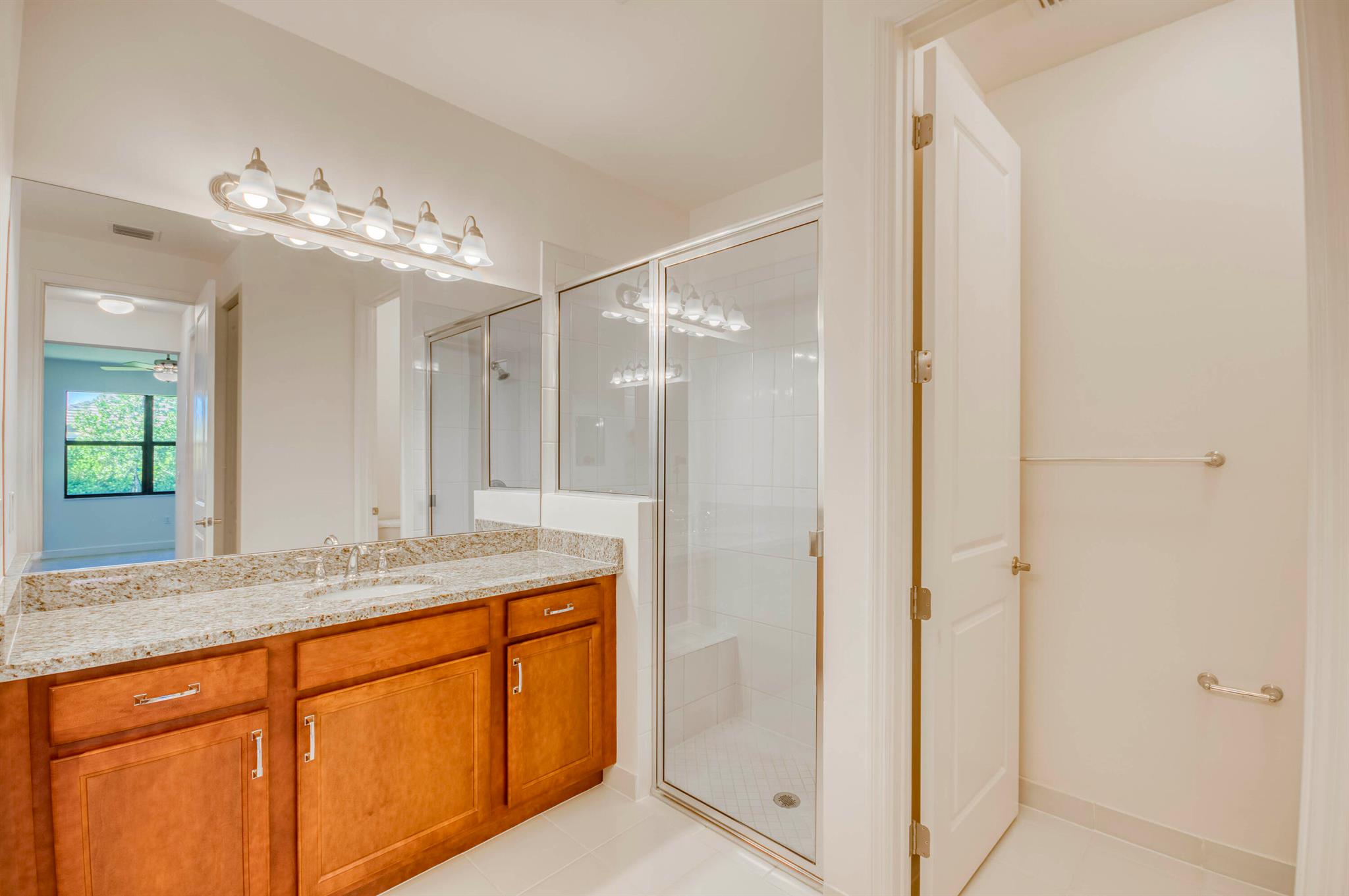 Riverland - Valencia Walk - Residential