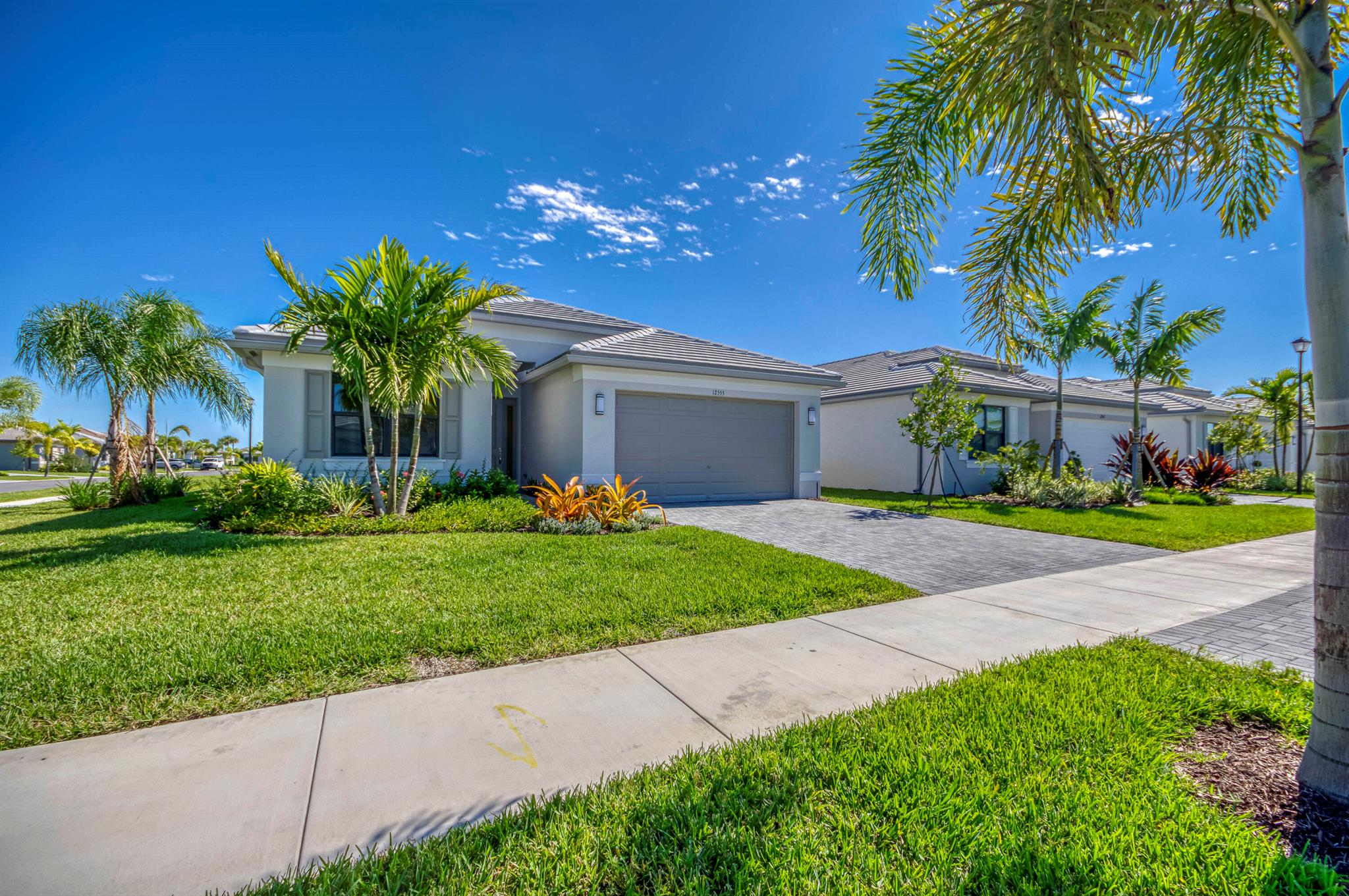 Riverland - Valencia Walk - Residential