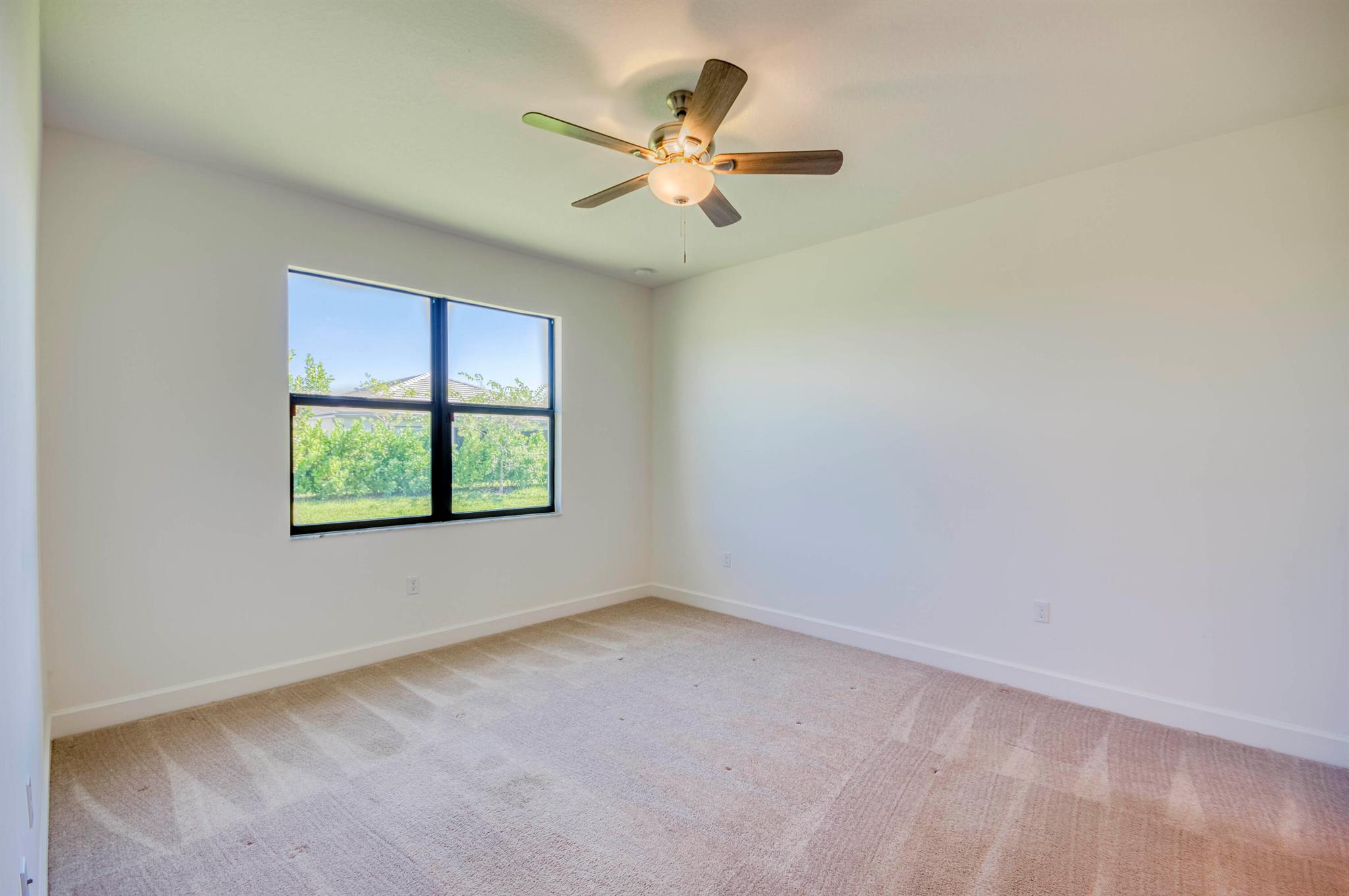 Riverland - Valencia Walk - Residential