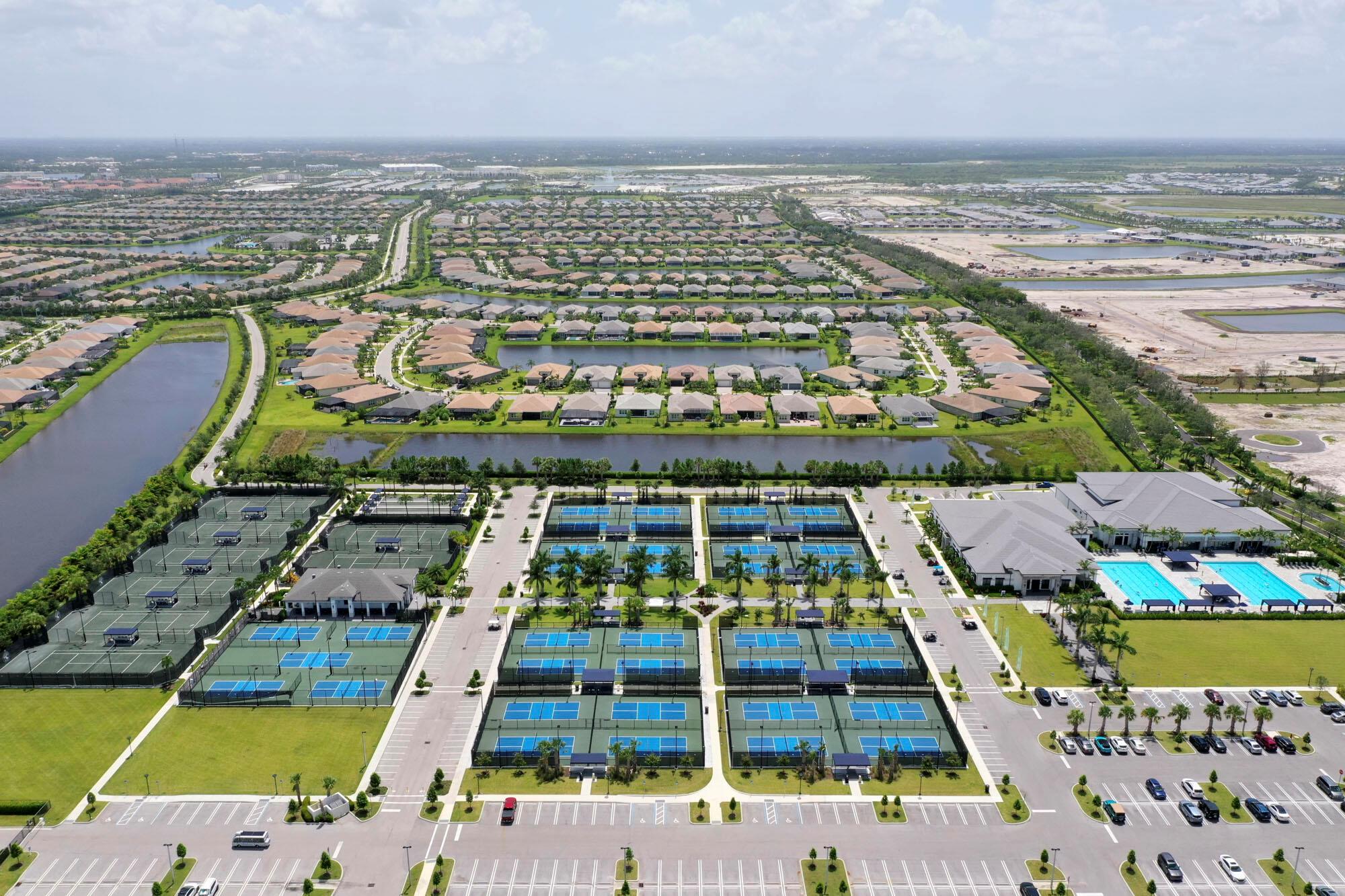 Riverland - Valencia Walk - Residential