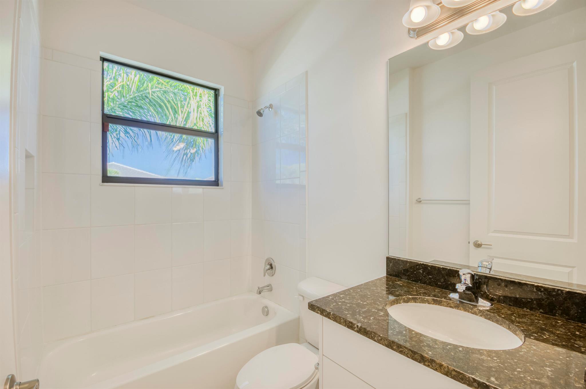 Riverland - Valencia Walk - Residential