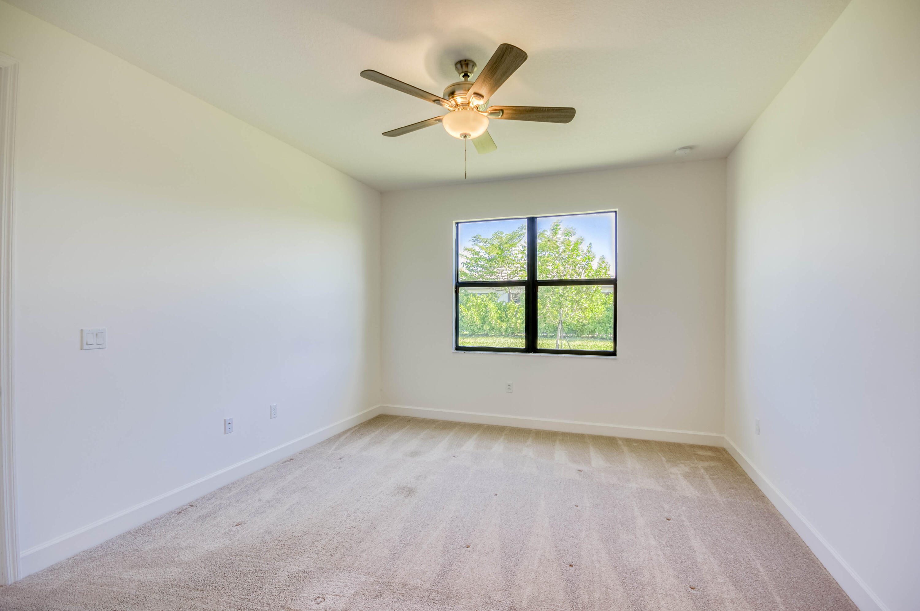 Riverland - Valencia Walk - Residential