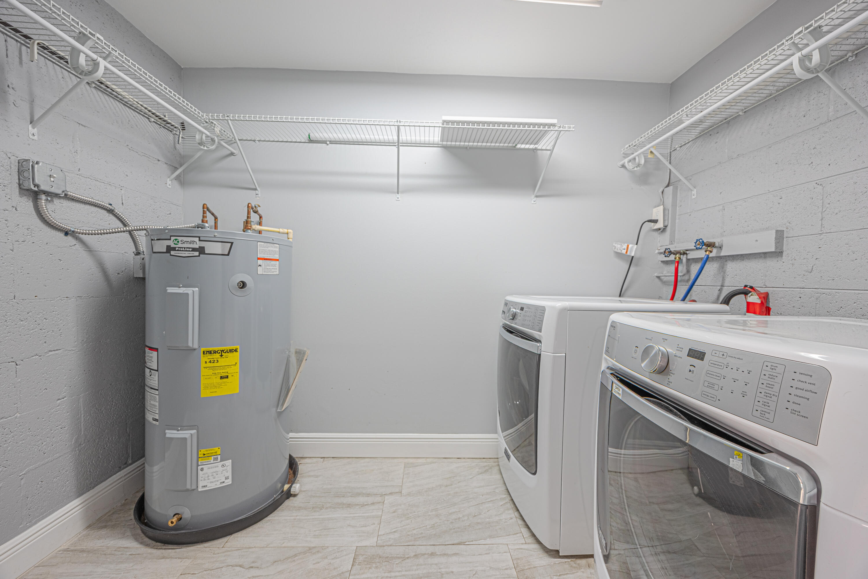 BELVEDERE HEIGHTS - Residential