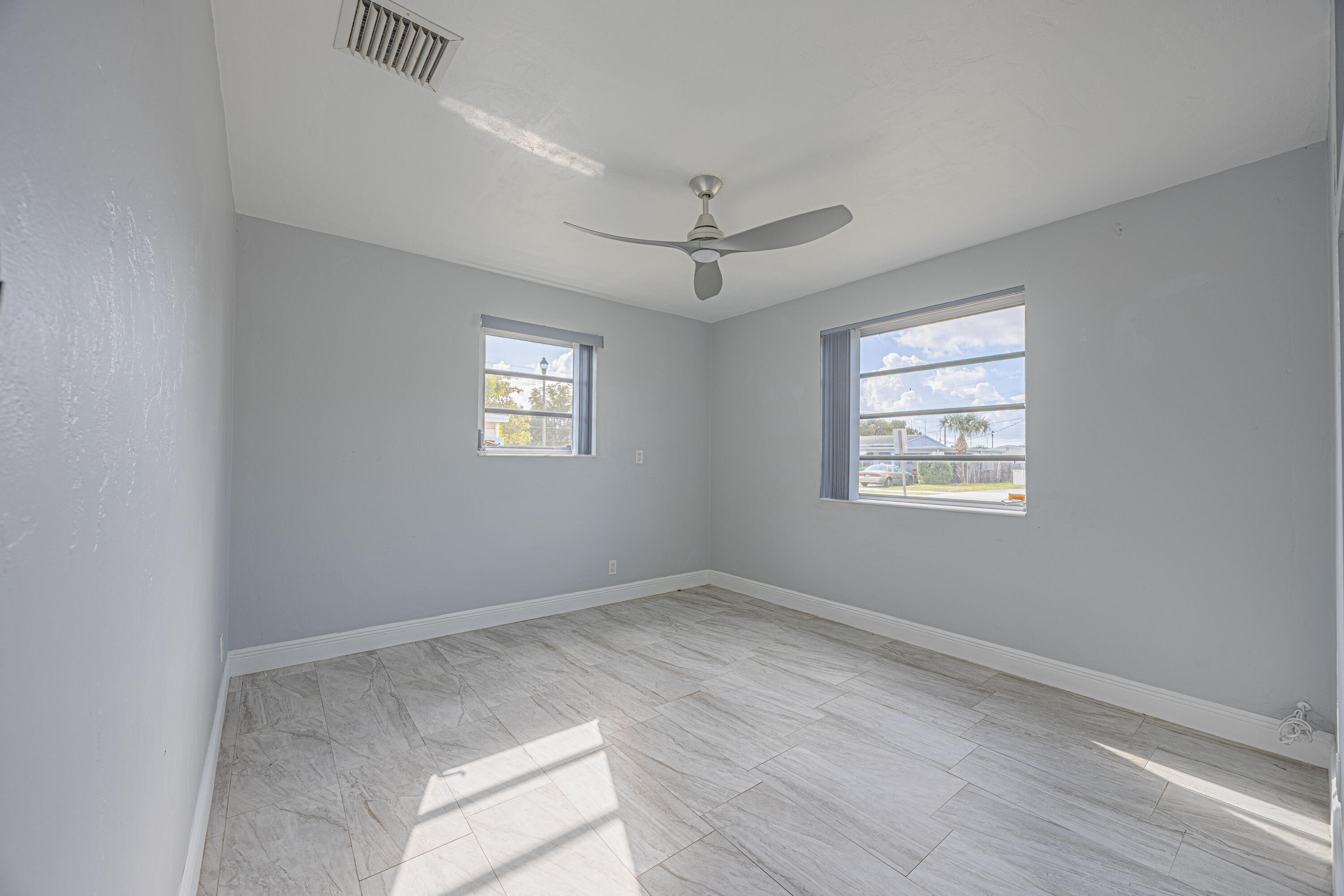 BELVEDERE HEIGHTS - Residential