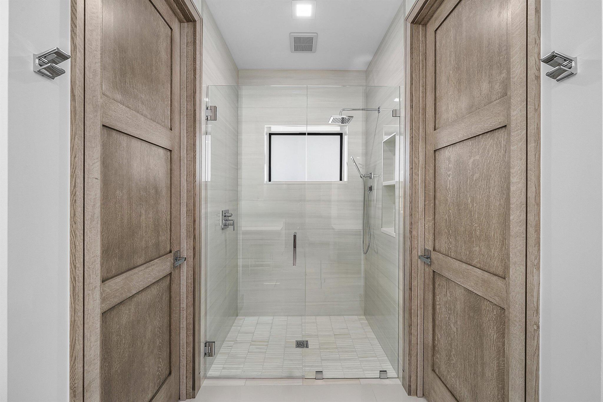 POINT MANALAPAN PL 1 IN - Residential