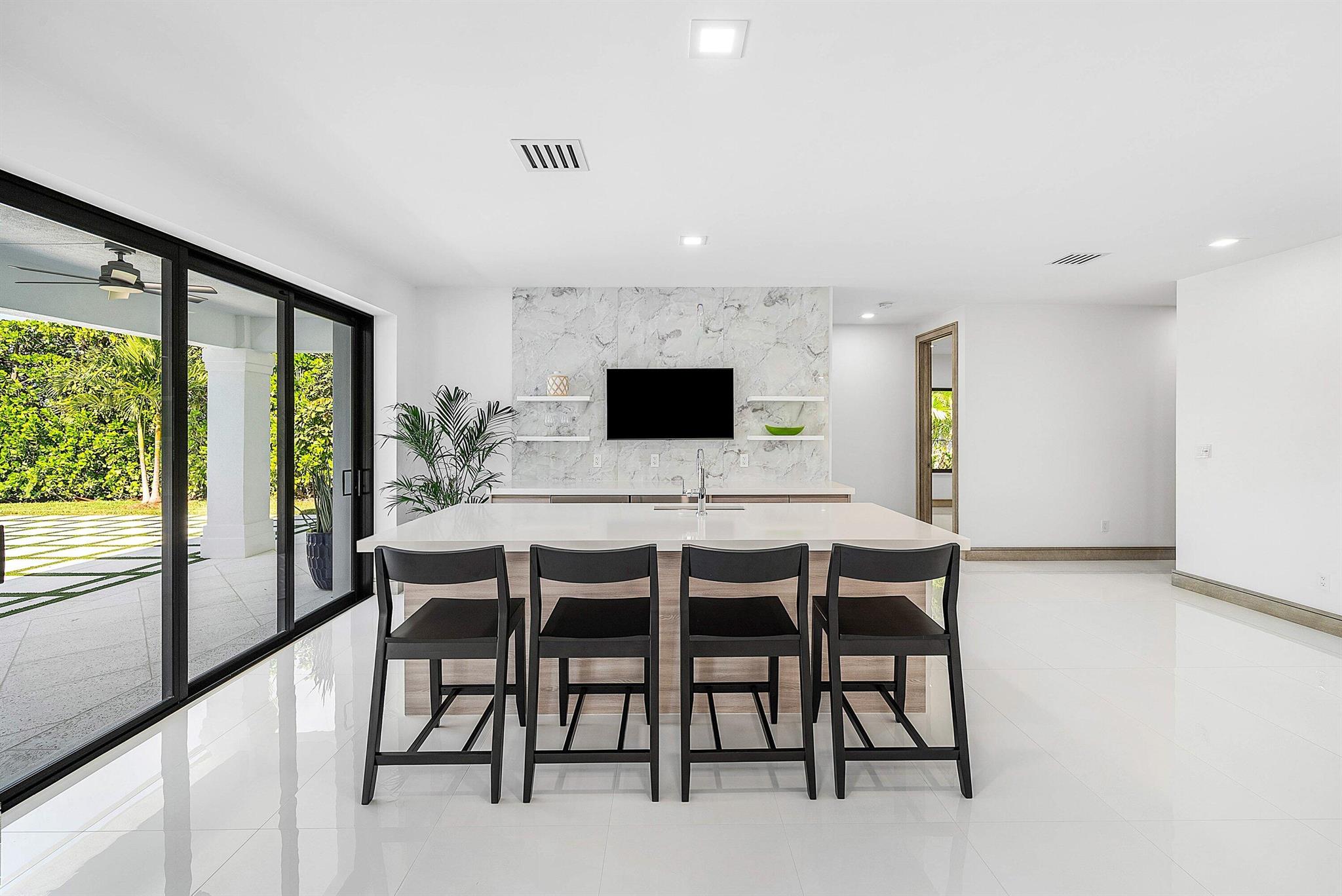 POINT MANALAPAN PL 1 IN - Residential