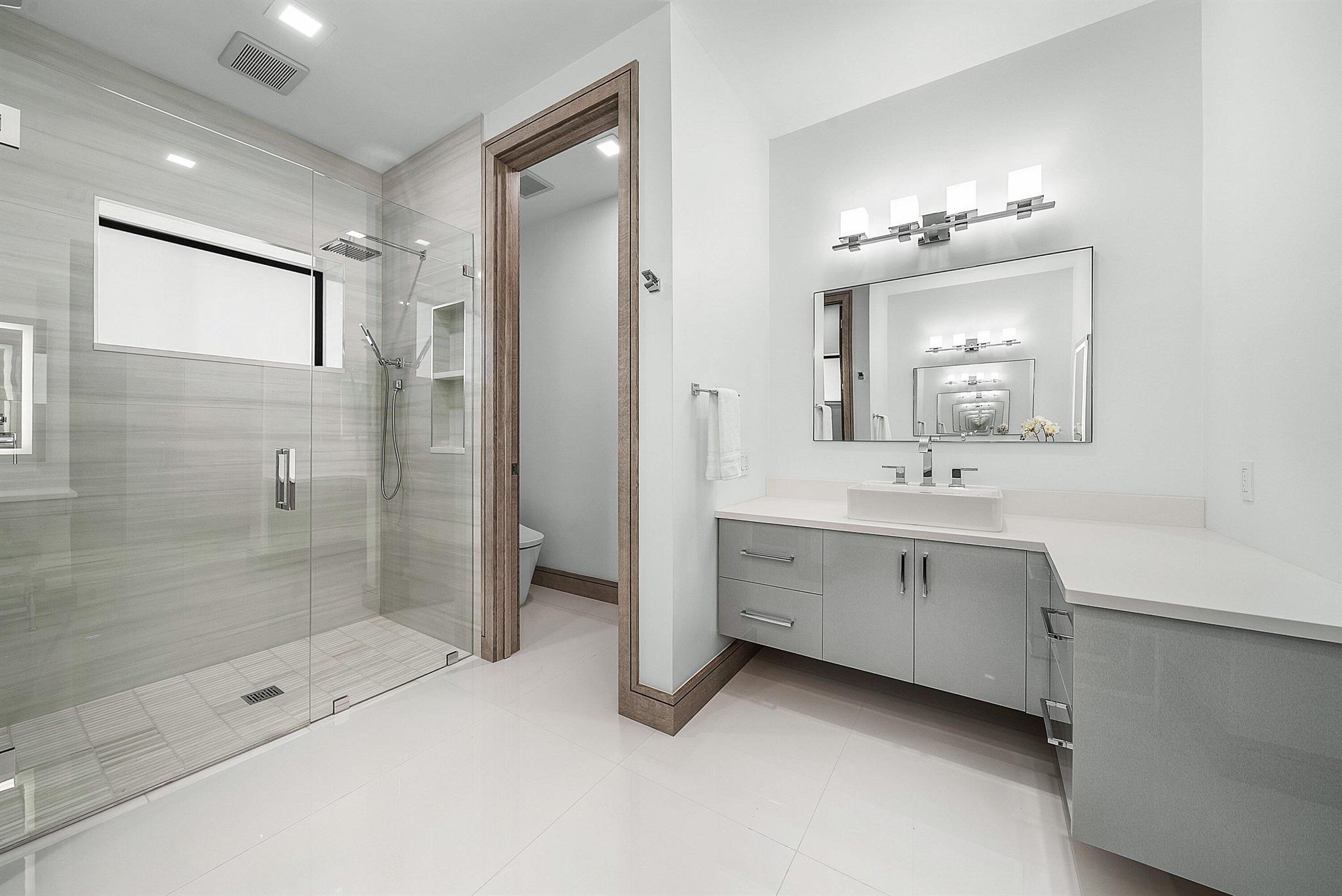 POINT MANALAPAN PL 1 IN - Residential