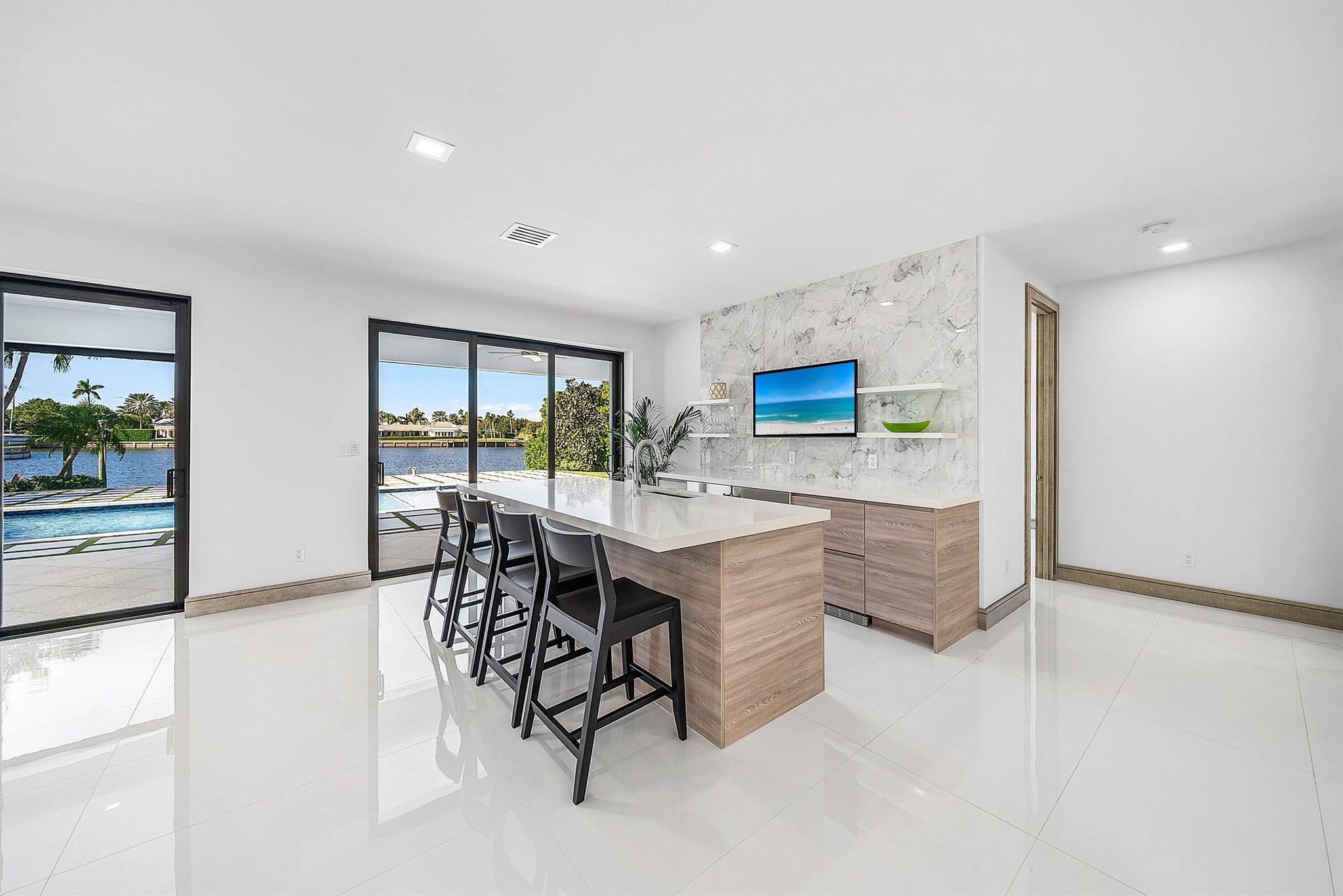 POINT MANALAPAN PL 1 IN - Residential