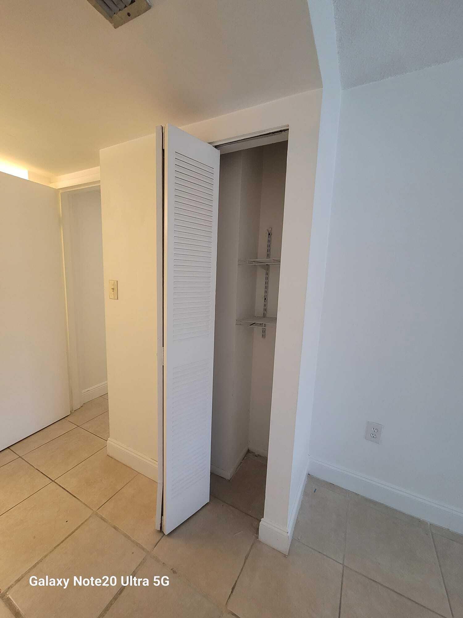 HERITAGE CIRCLE CONDO - Residential Lease