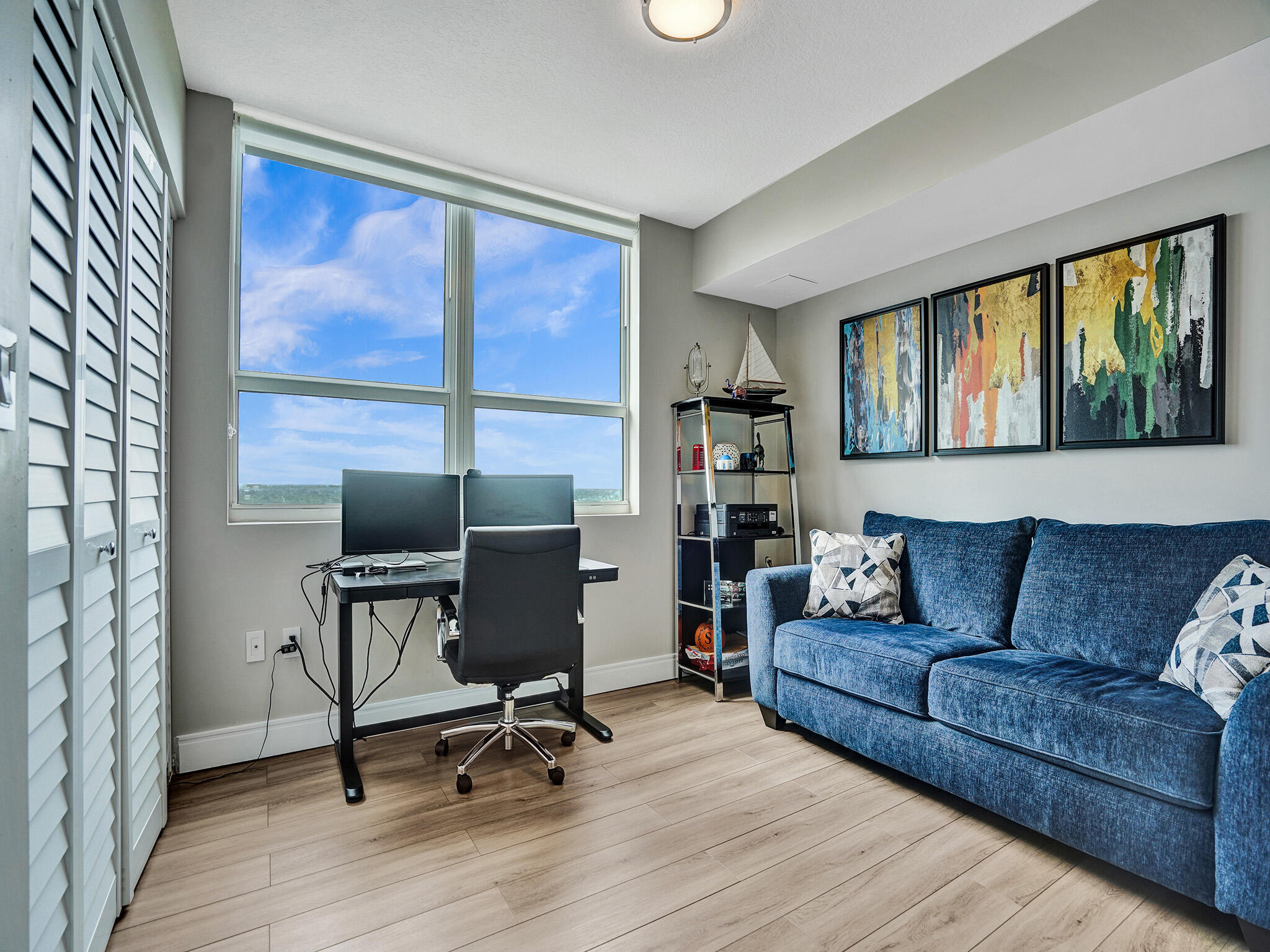 SYMPHONY SOUTH CONDO - Residential