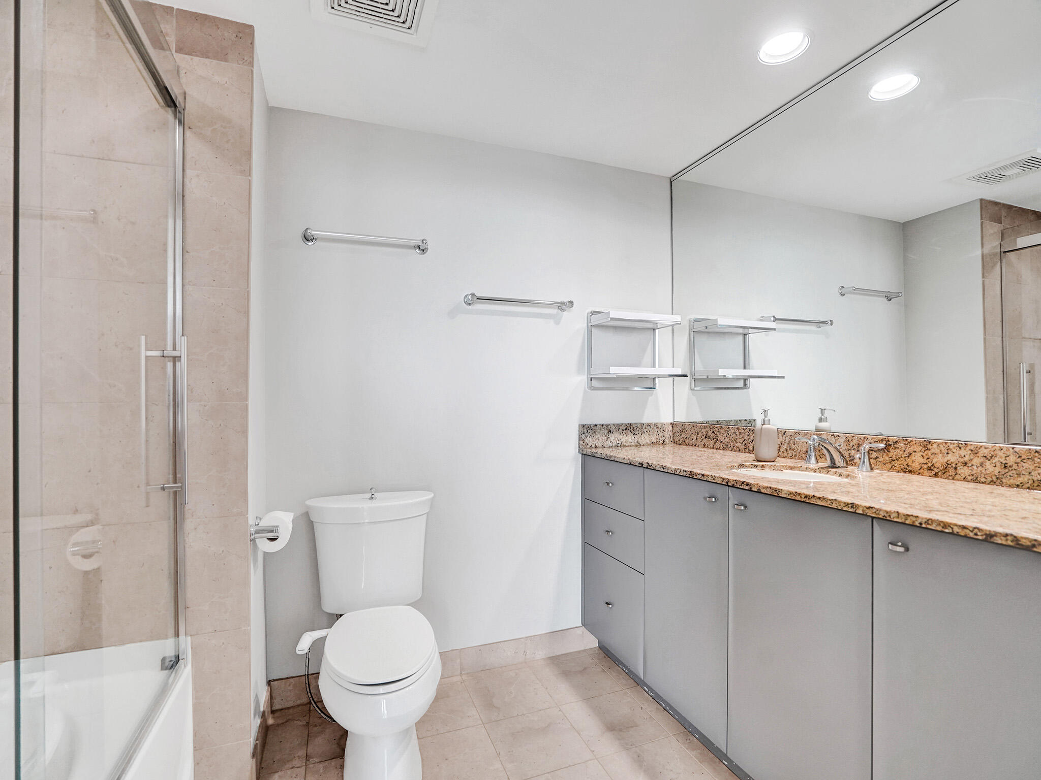 SYMPHONY SOUTH CONDO - Residential