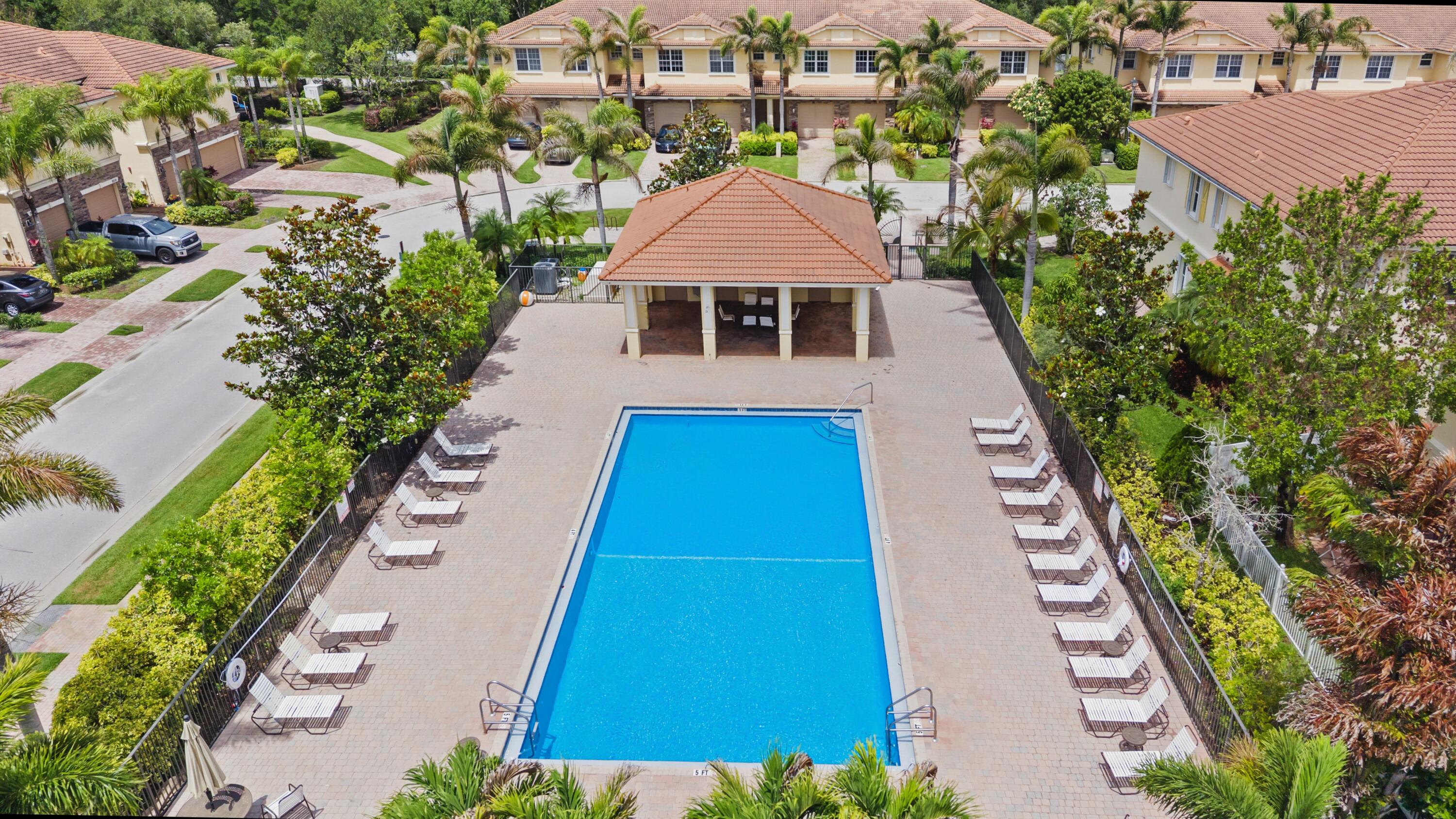 RIVER MARINA - Residential