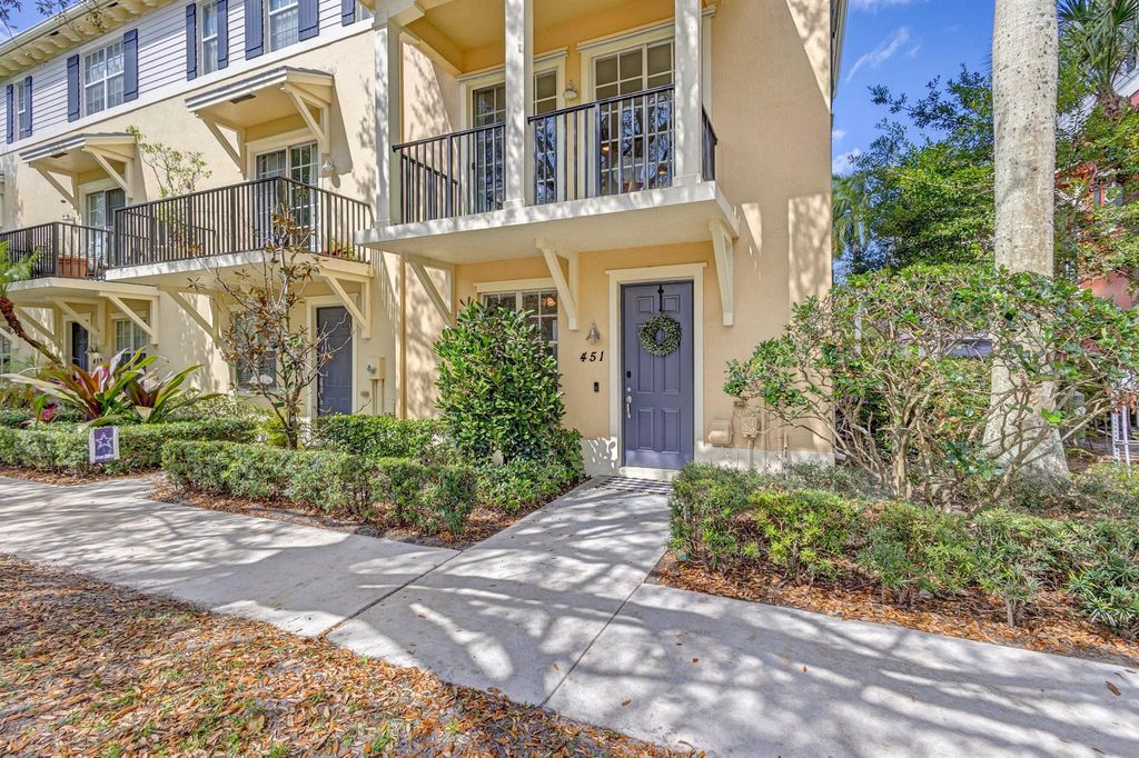 Photo of 451 Schoolhouse Road, Jupiter, FL 33458 (MLS # R10963604)