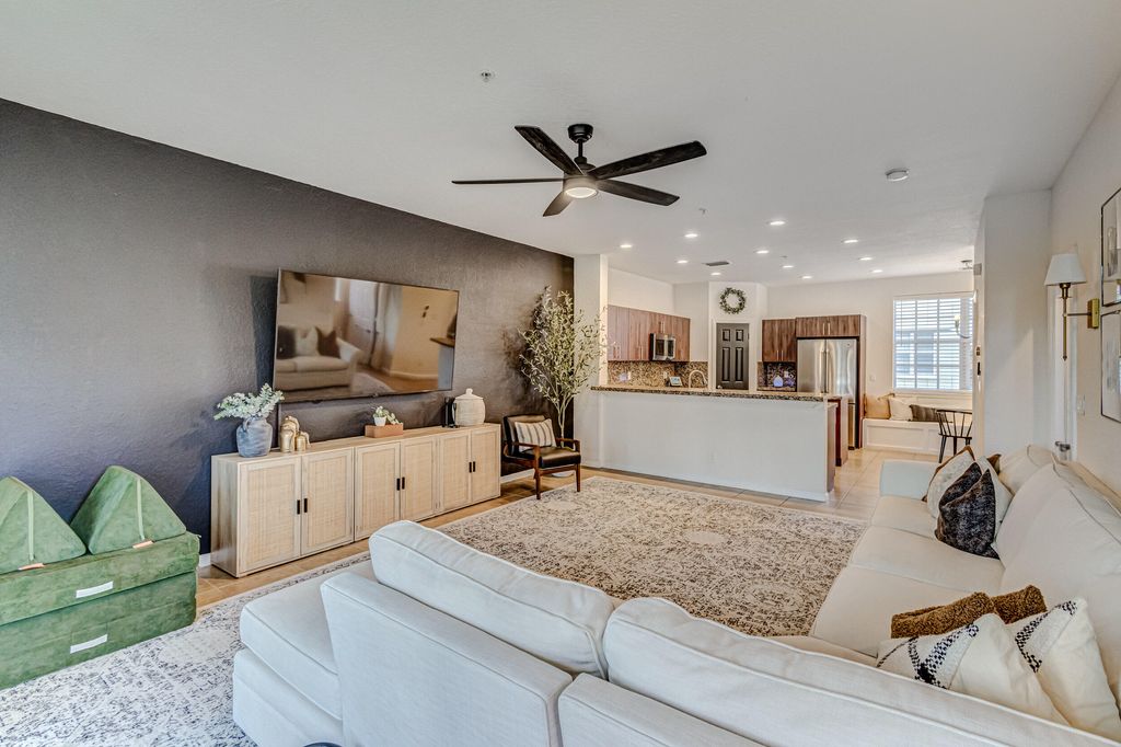 Photo of 451 Schoolhouse Road, Jupiter, FL 33458 (MLS # R10963604)