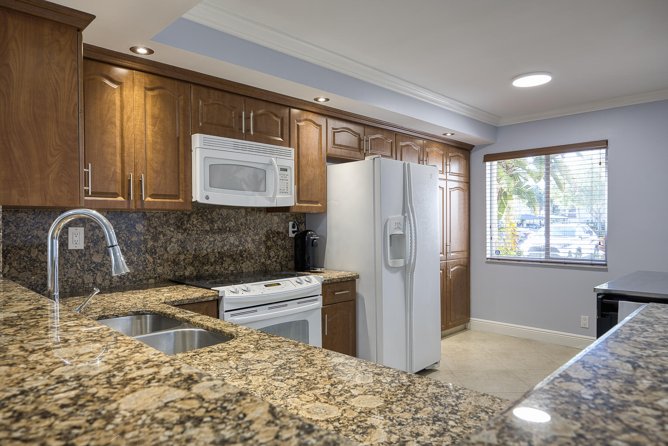 SAN DE VANCE GOLF & TENNIS CLUB CONDO - Residential