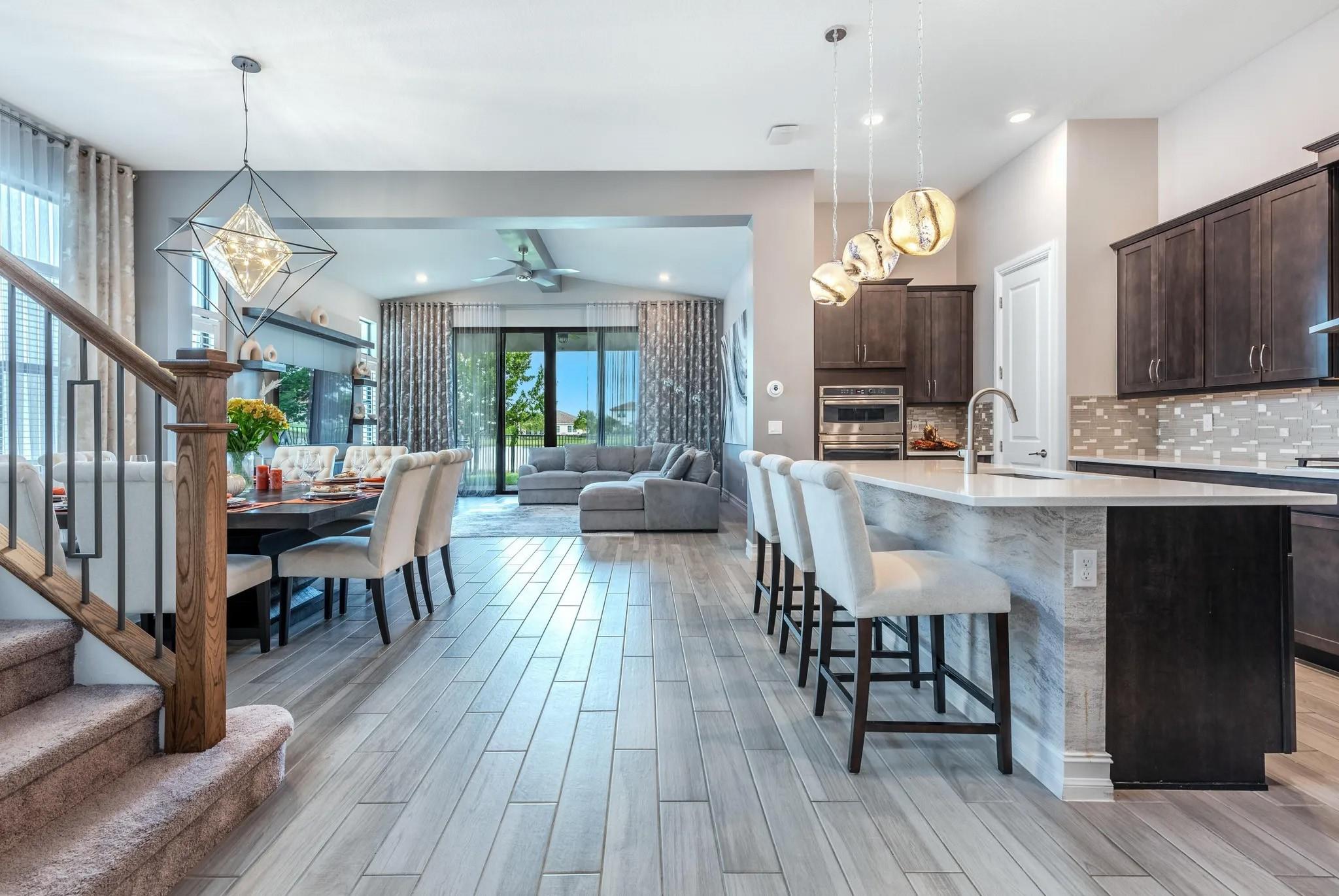 8948 Grand Prix Ln