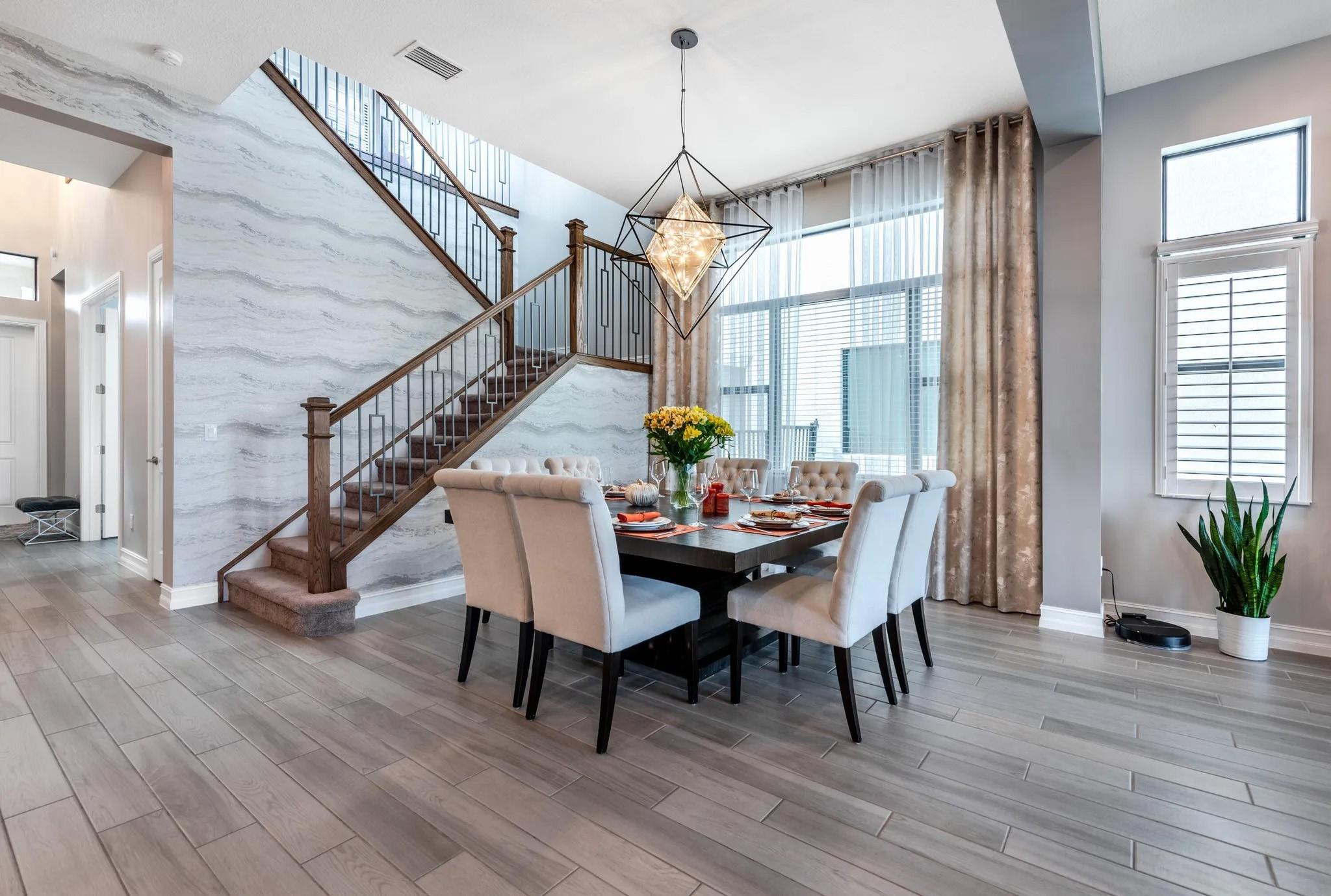 8948 Grand Prix Ln