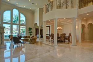 ROYAL PALM YACHT & COUNTR - Residential