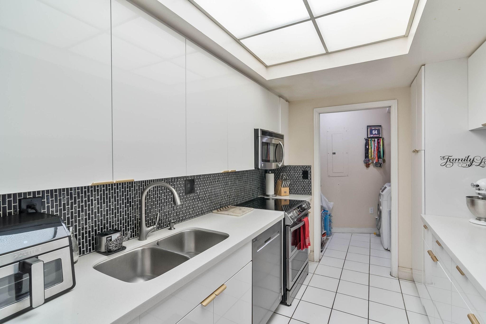 Doral House Condo - Residential Lease