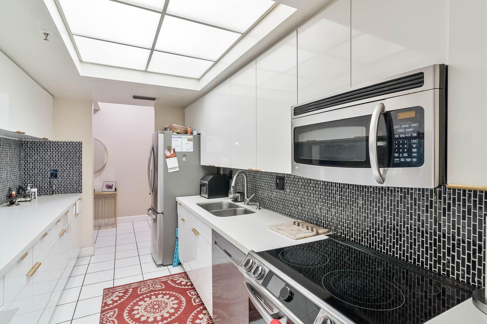 Doral House Condo - Residential Lease