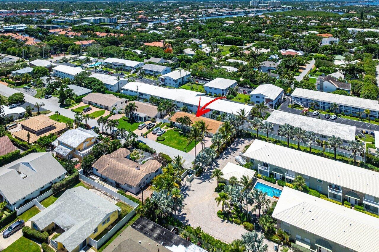 TROPICAL PARK - Residential Lease