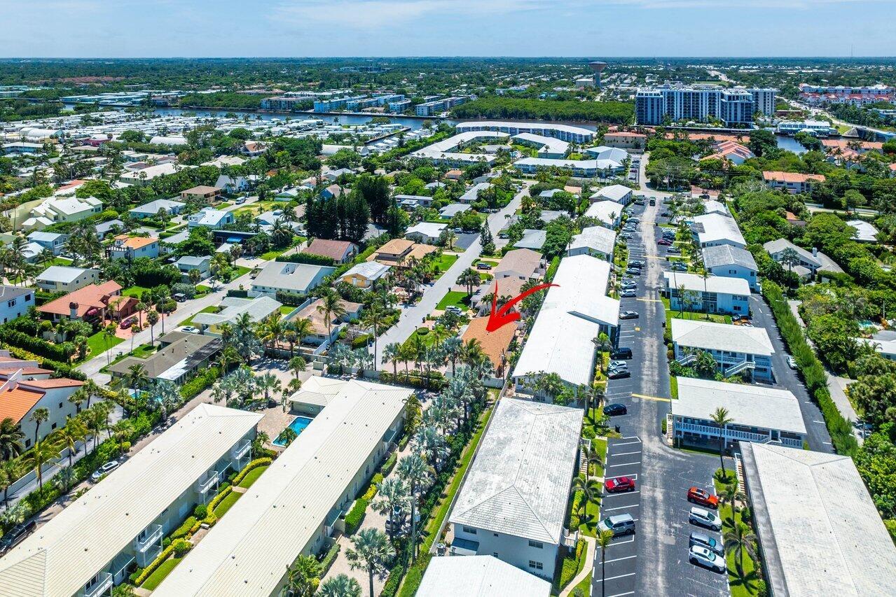 TROPICAL PARK - Residential Lease