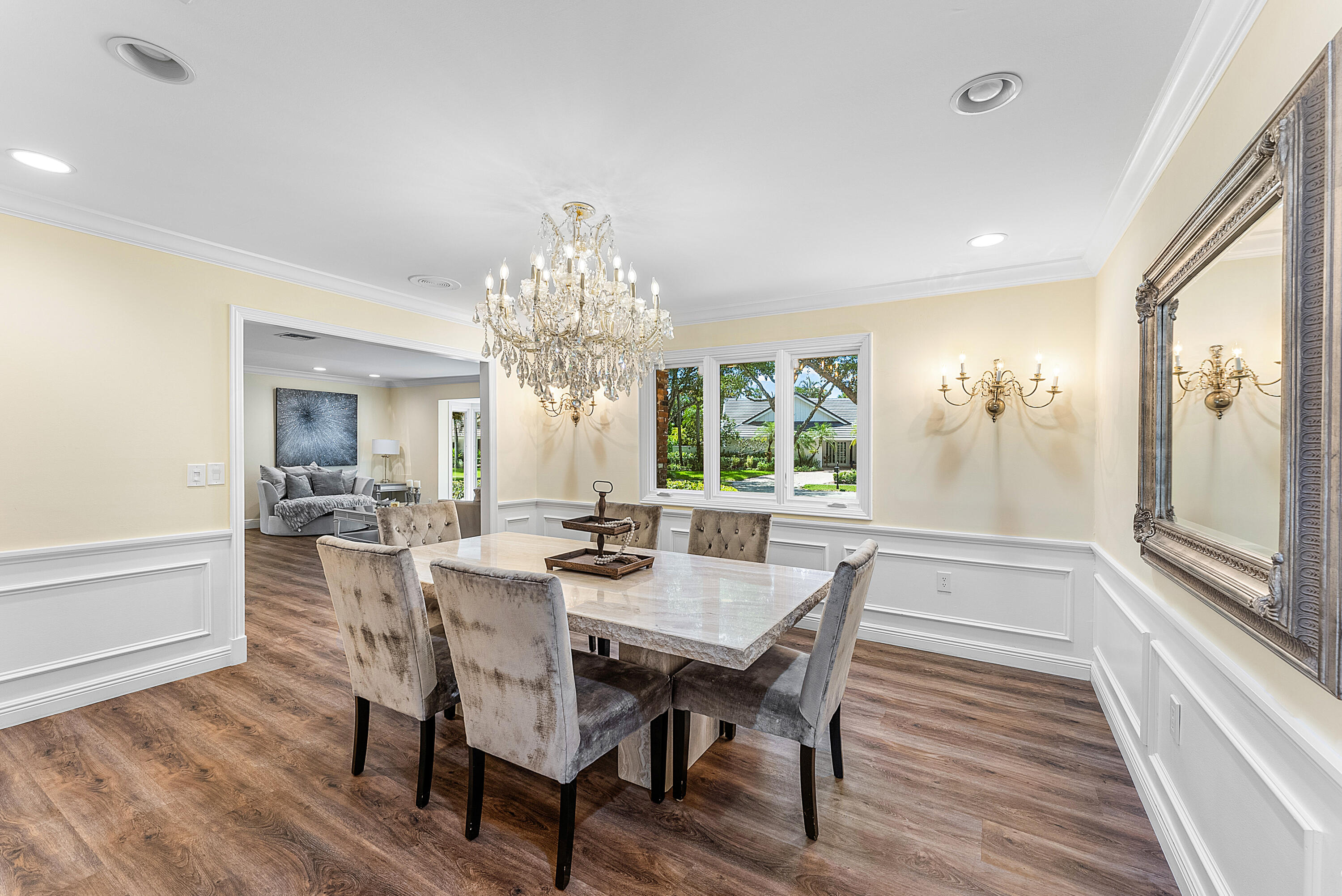 WOODFIELD HUNT CLUB - Residential