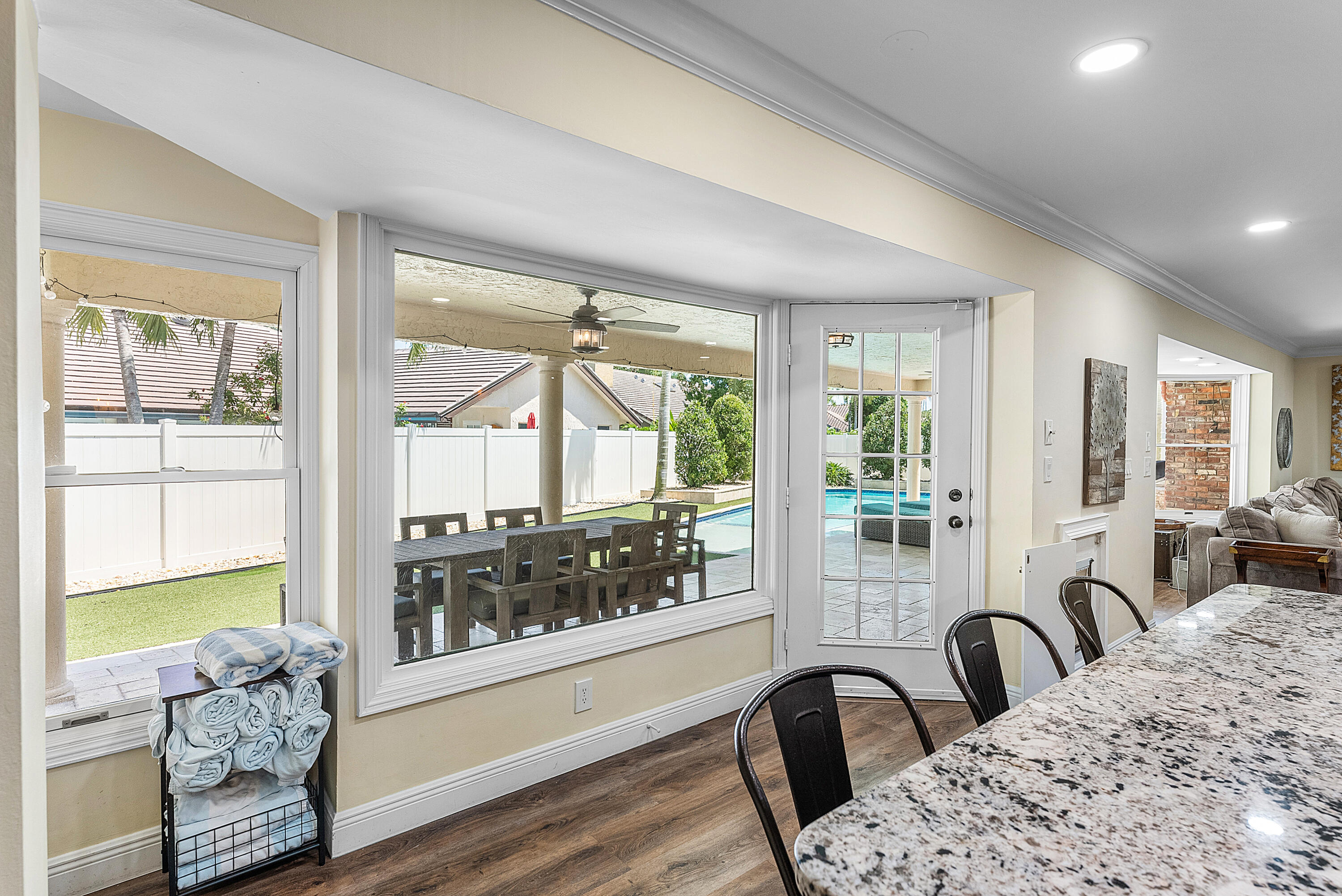 WOODFIELD HUNT CLUB - Residential