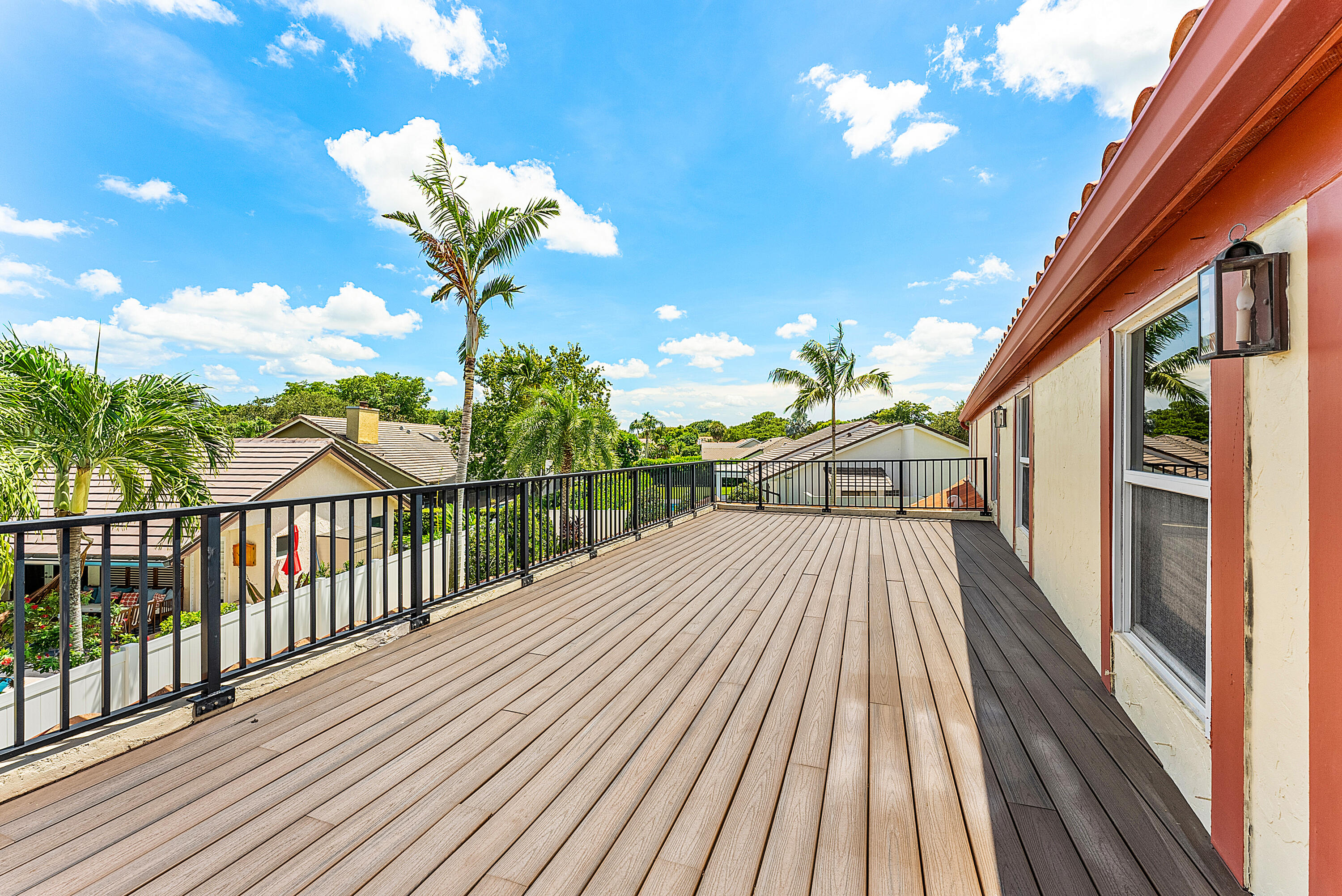 WOODFIELD HUNT CLUB - Residential