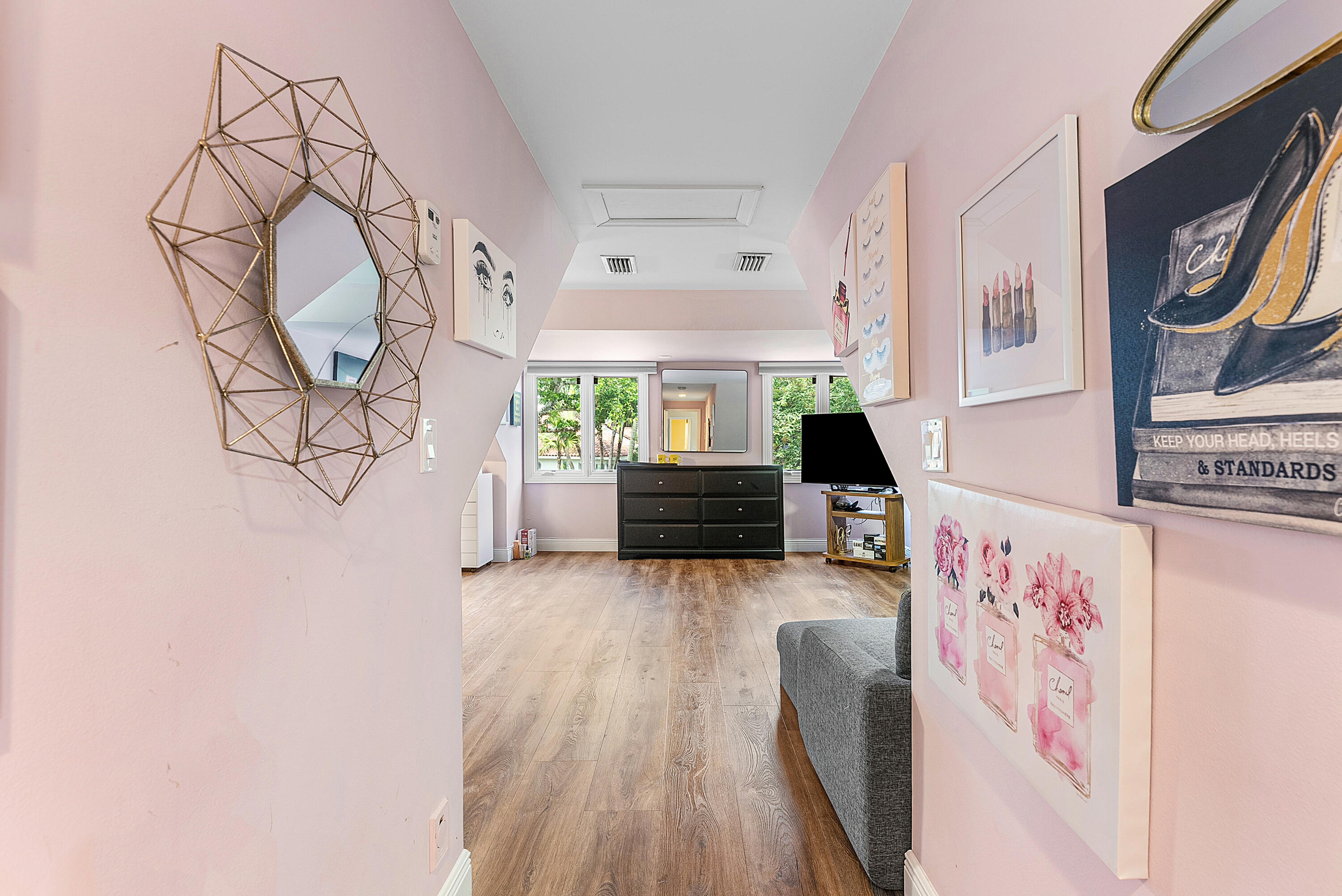 WOODFIELD HUNT CLUB - Residential