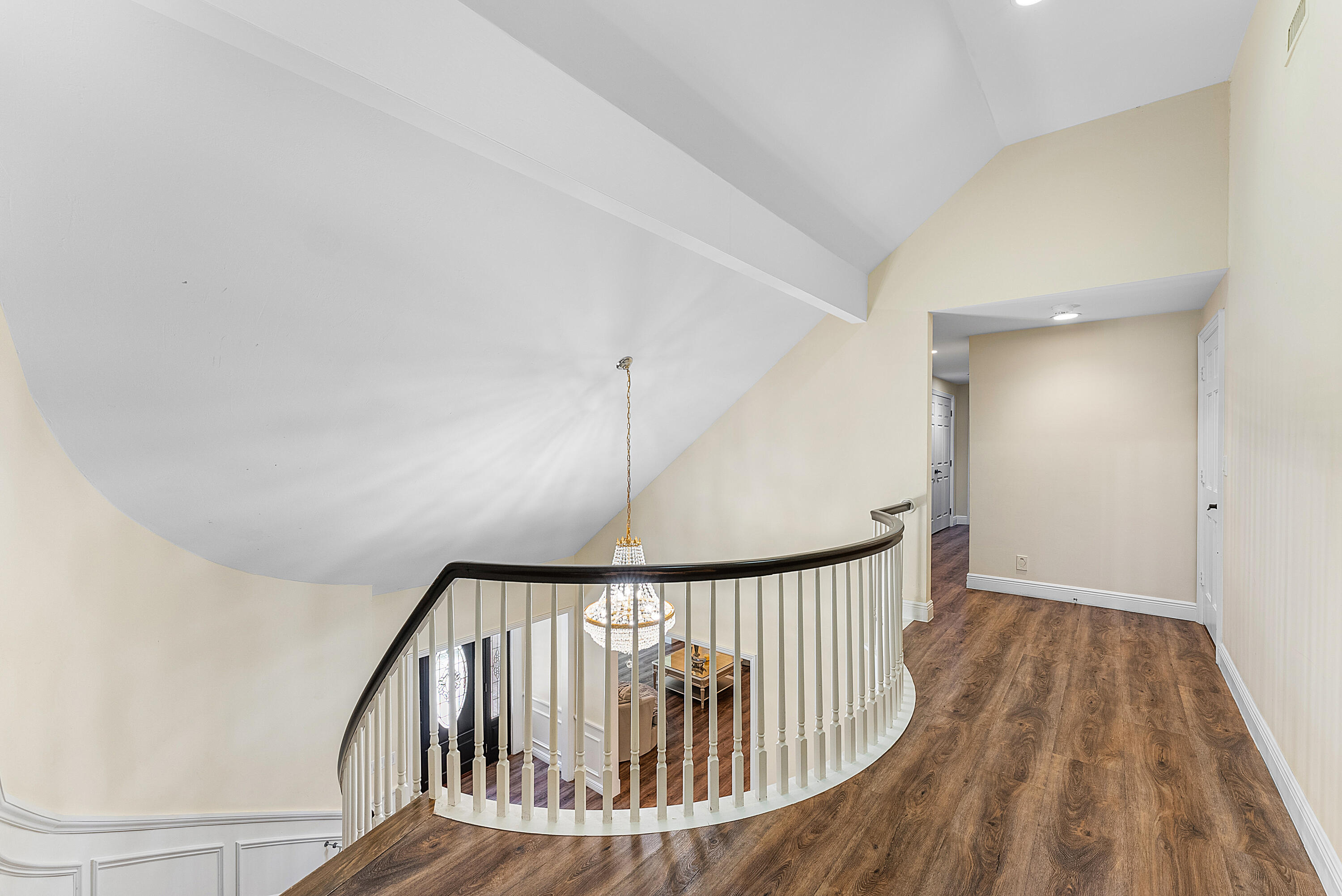 WOODFIELD HUNT CLUB - Residential