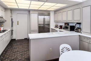 PARC REGENT CONDO - Residential