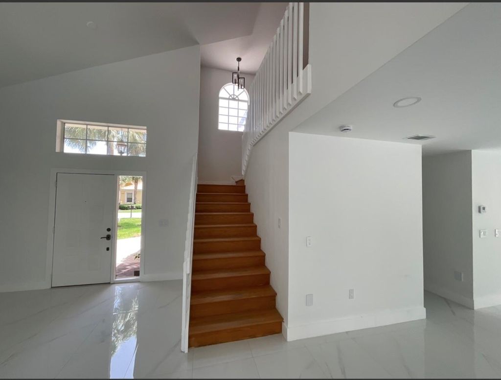 Photo of 6805 NW 75th Pl, Parkland, FL 33067 (MLS # F10500889)