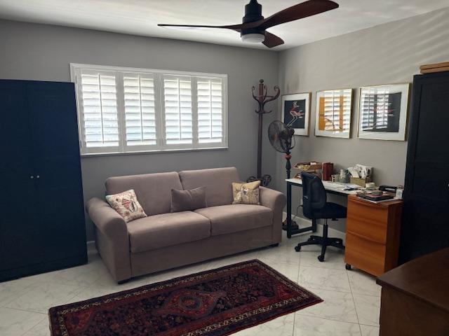 TEQUESTA GARDEN CONDO 5 - Residential