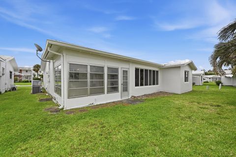 Tiny photo for 2631 W Golf Boulevard, Pompano Beach, FL 33064 (MLS # B26014623)