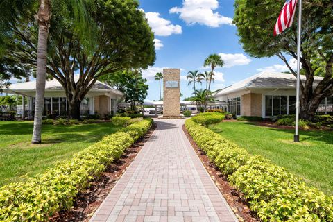 Tiny photo for 2631 W Golf Boulevard, Pompano Beach, FL 33064 (MLS # B26014623)